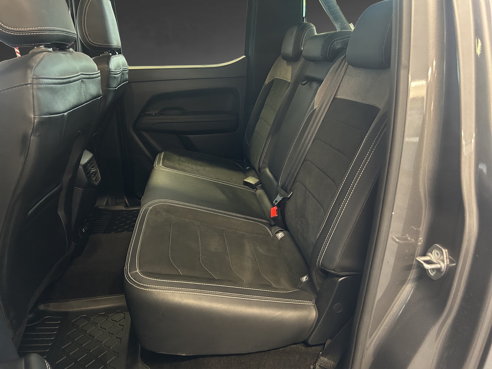VW Amarok 3.0TDI Style Winter 2-image-6