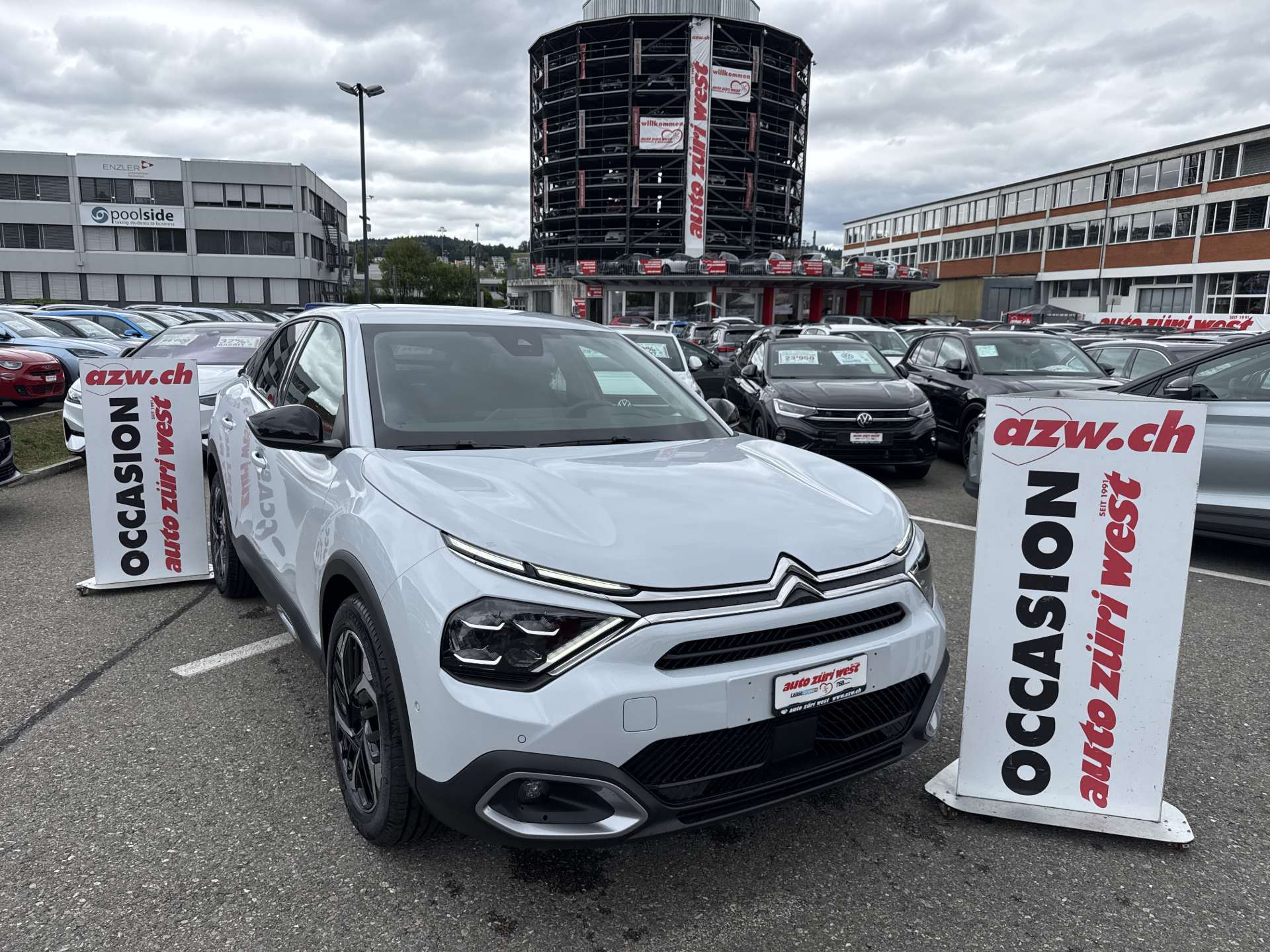 CITROEN C4 1.2 PureTech 130 Shine EAT8-Automat-image-0