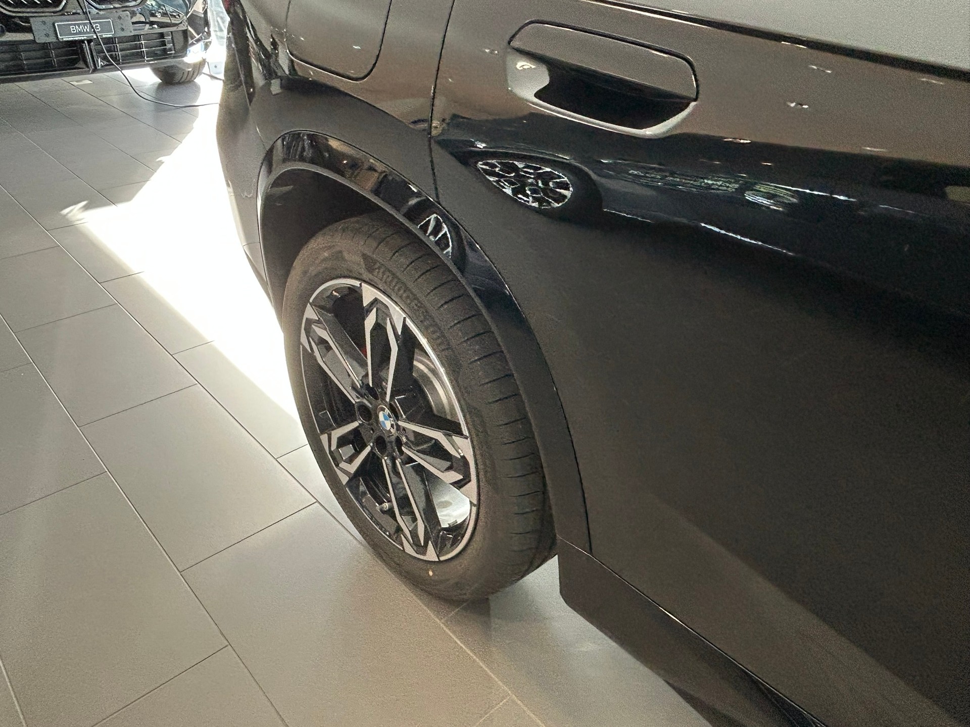 BMW X1 xDrive 23i 48V M Sport Pro-image-16