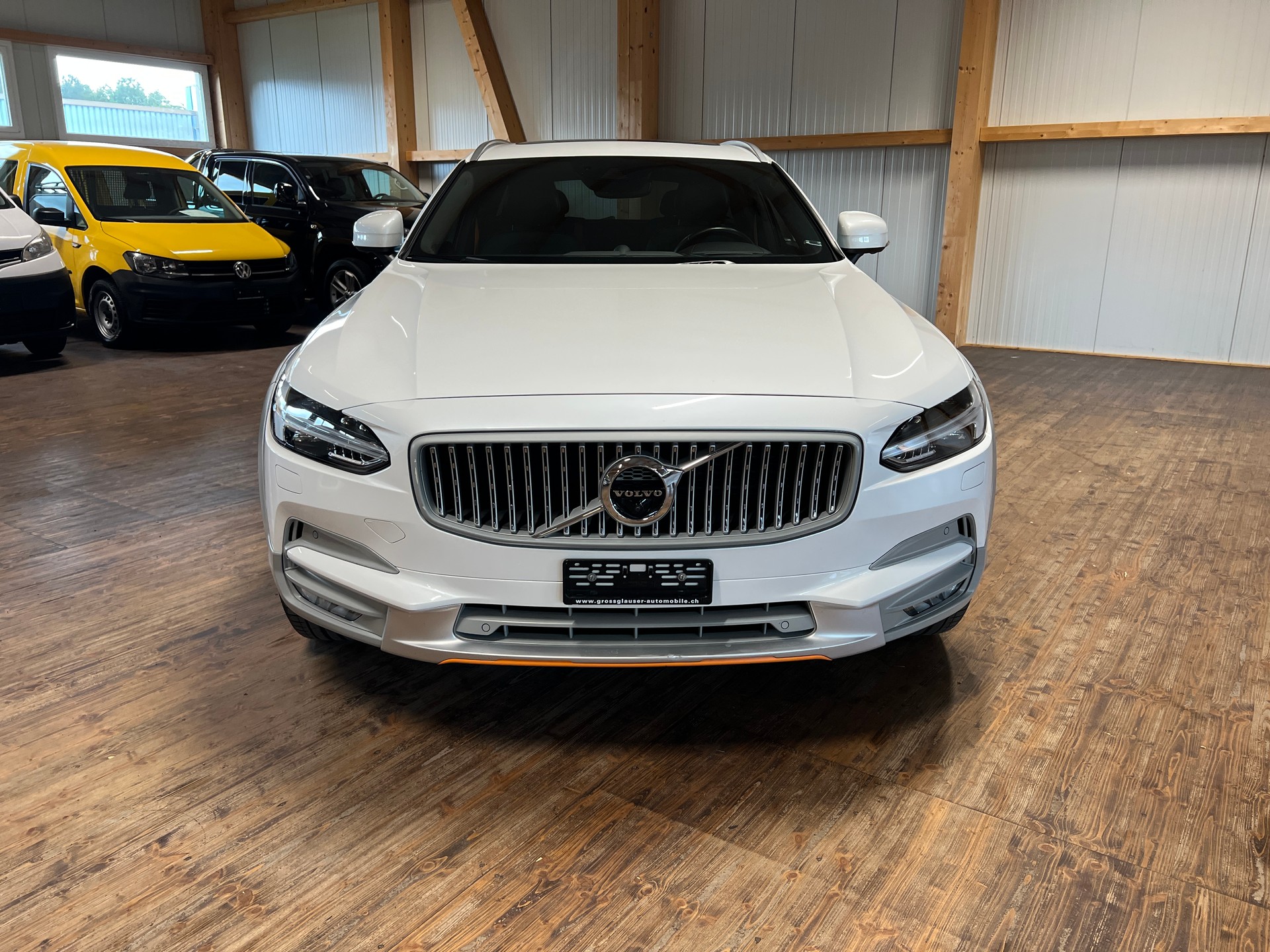 VOLVO V90 Cross Country D5 Ocean Race AWD Geartronic-image-1