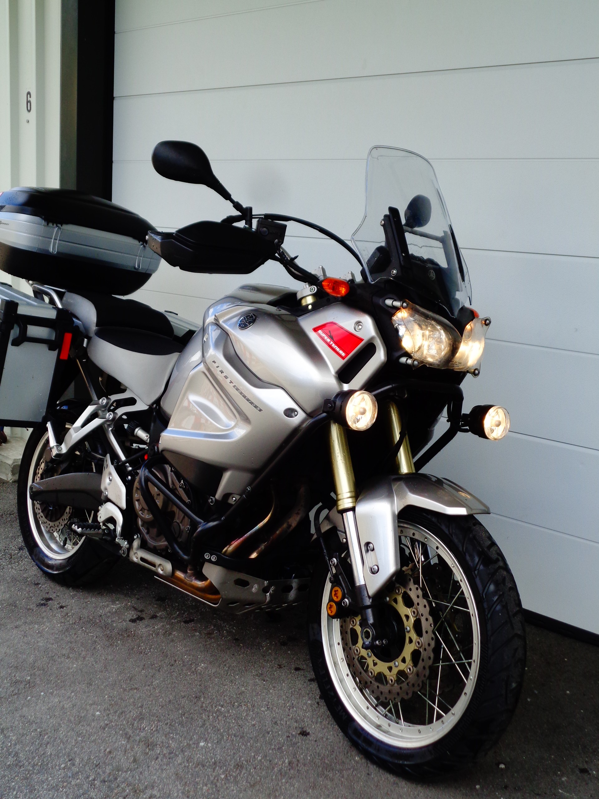 YAMAHA XT 1200 Z Super Ténéré-showroom-element-1
