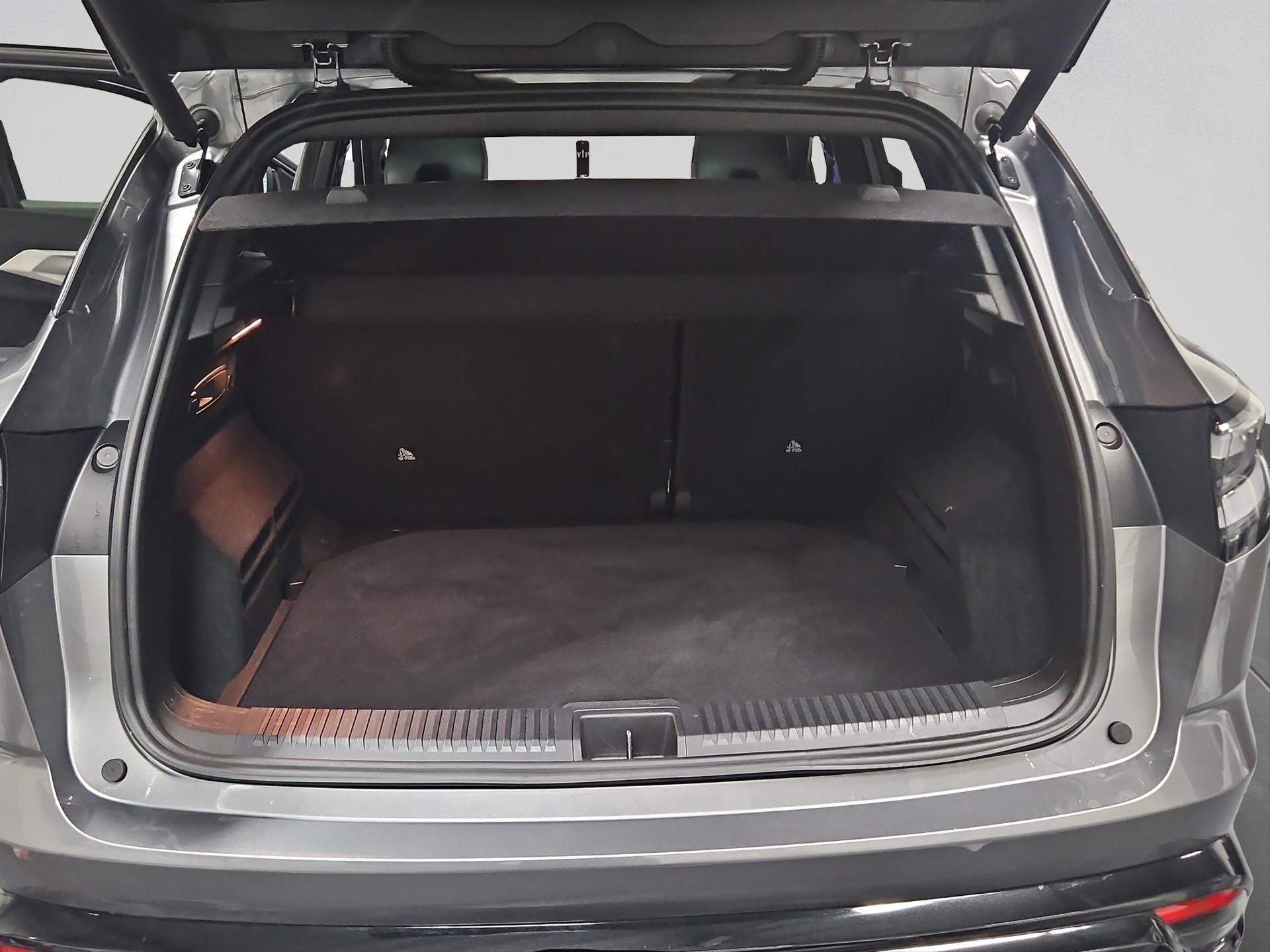 RENAULT Austral 1.2 HEV 200 Iconic Esprit Alpine A-image-14