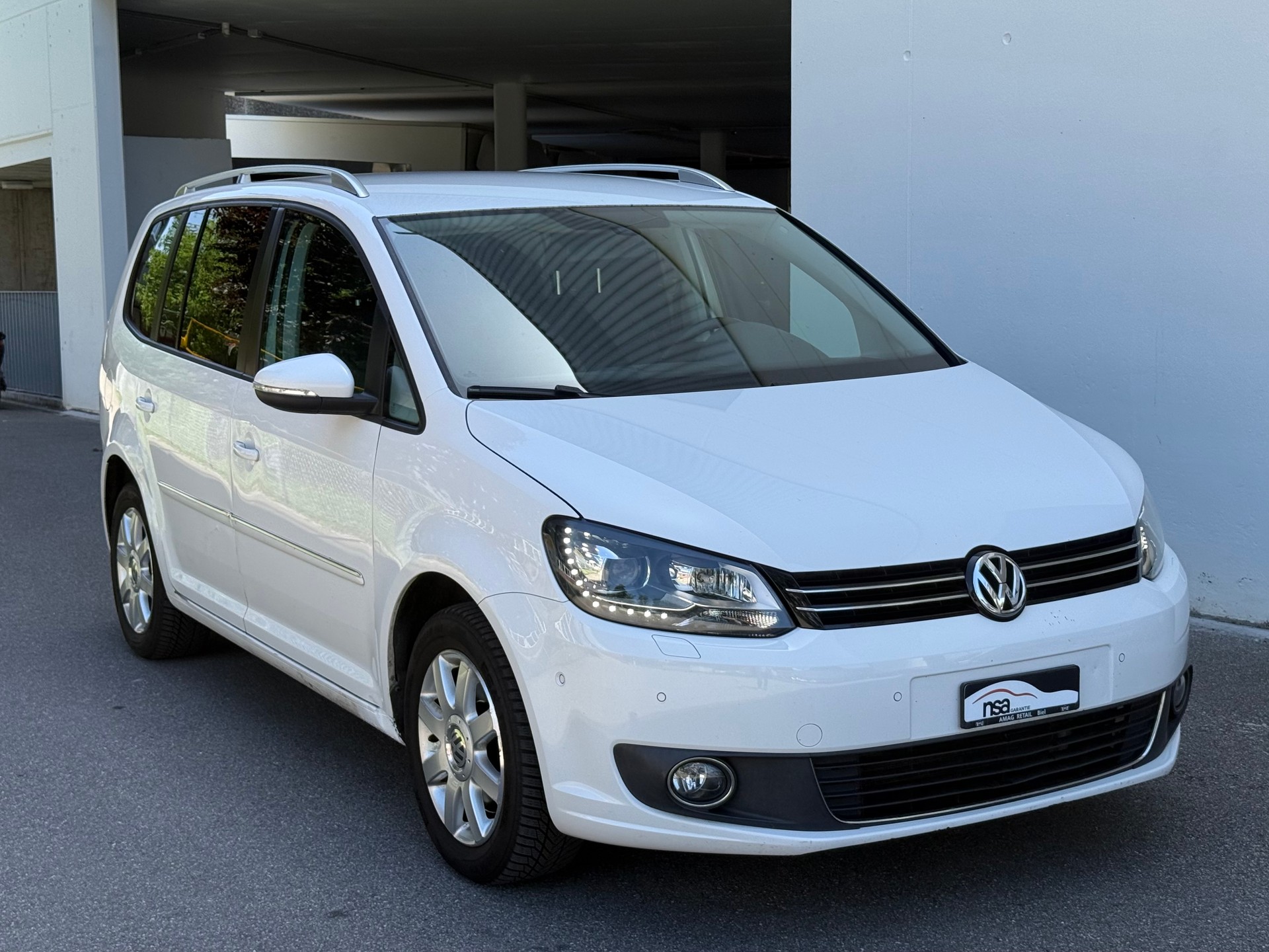 VW Touran 2.0 TDI Comfortline-image-2