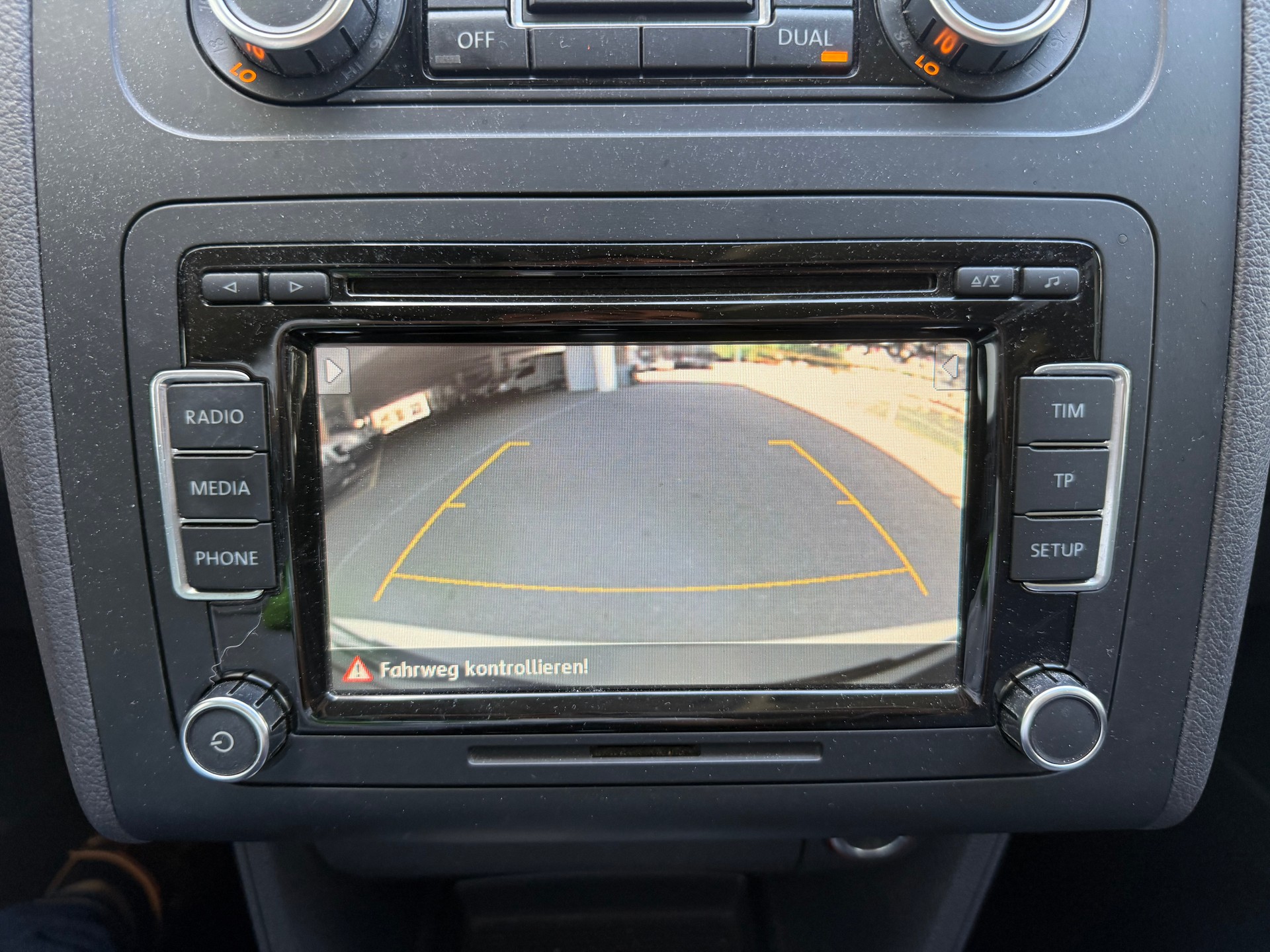 VW Touran 2.0 TDI Comfortline-image-8