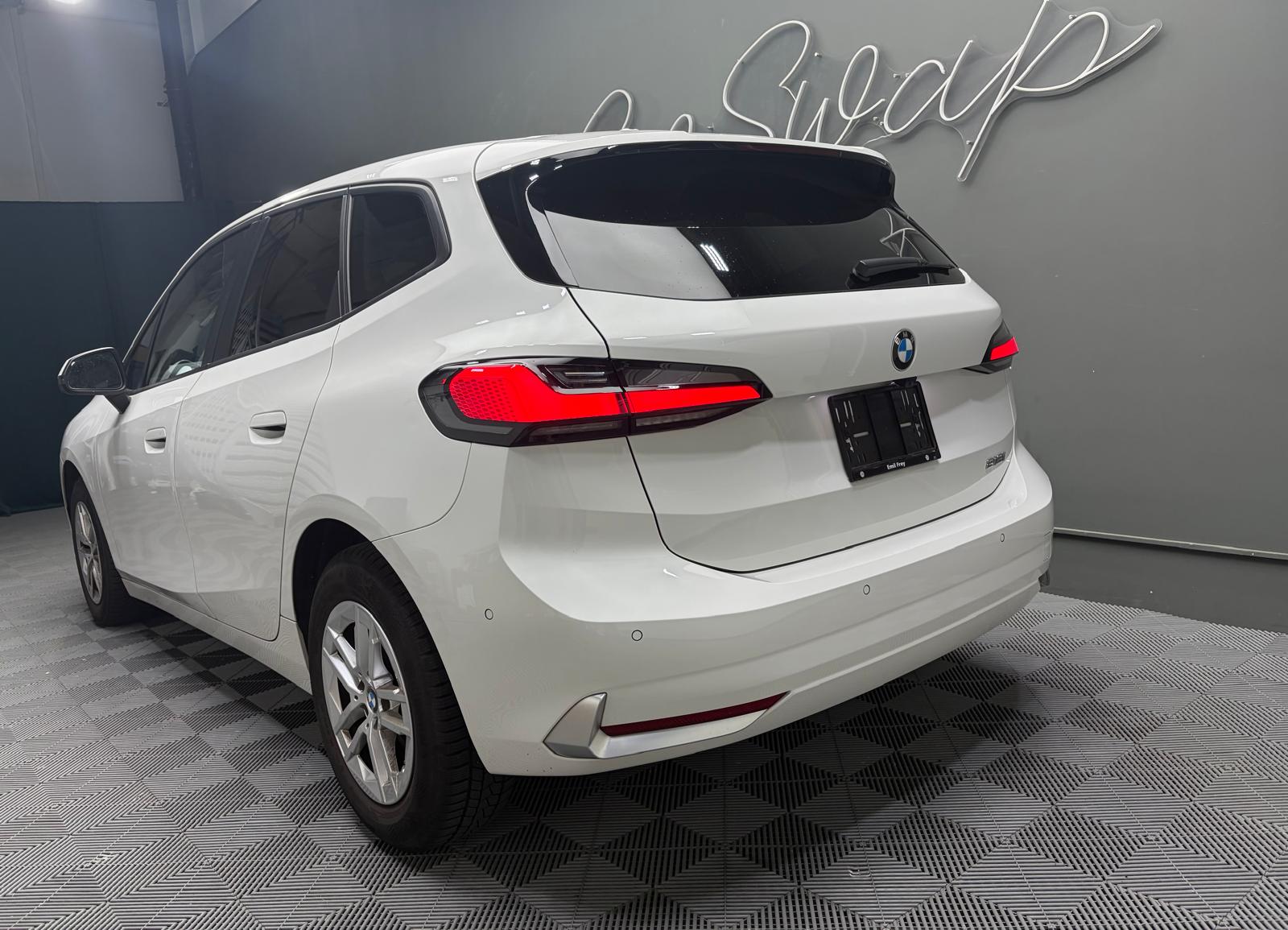 BMW 218i Active Tourer M Sport DKG-image-9