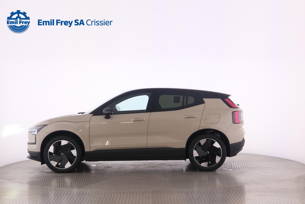 VOLVO EX30 P5 Longe Range Plus-image-1