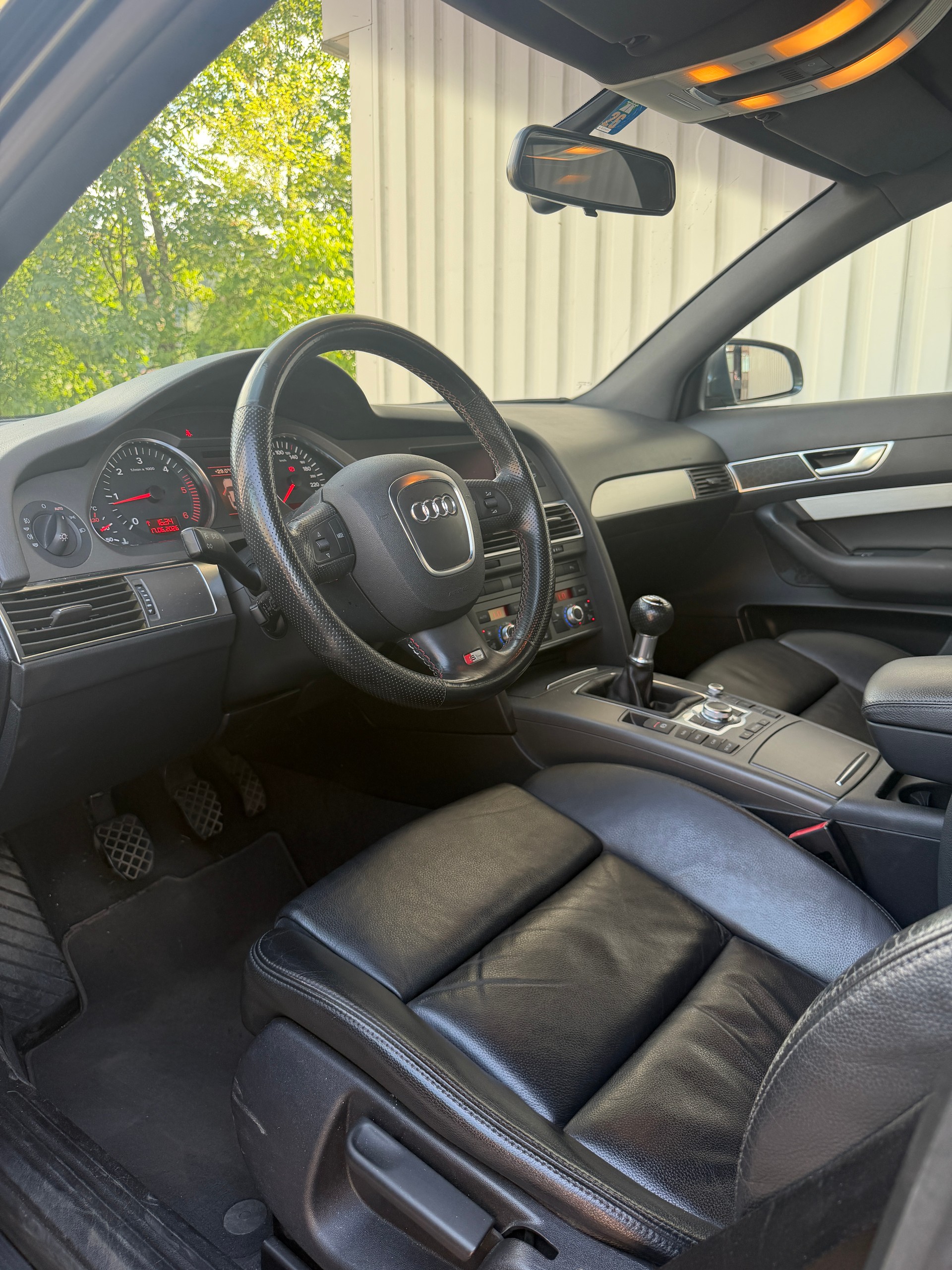 AUDI A6 Avant 2.7 V6 TDI-image-5