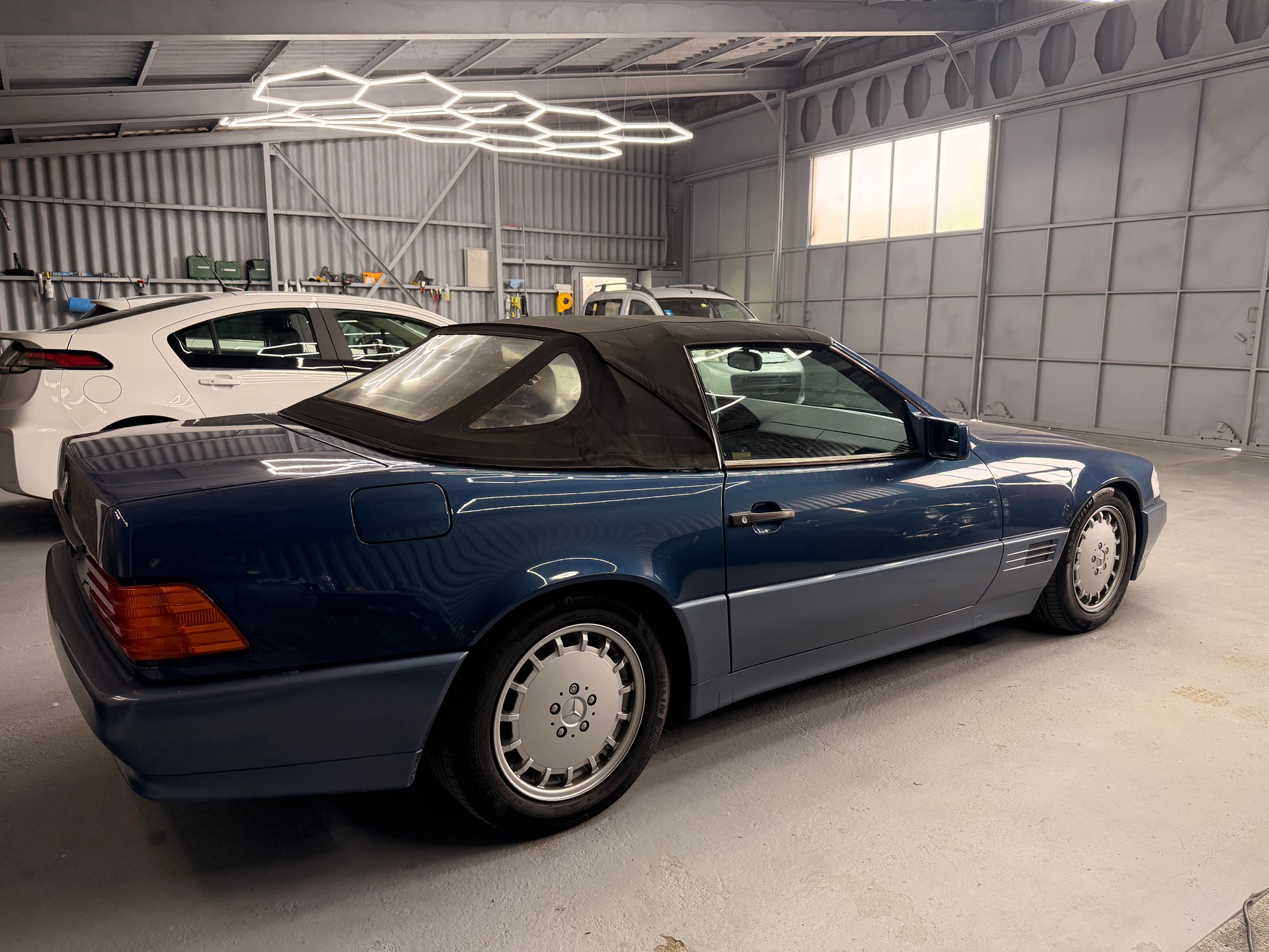 MERCEDES-BENZ SL 500 Automatic-image-3