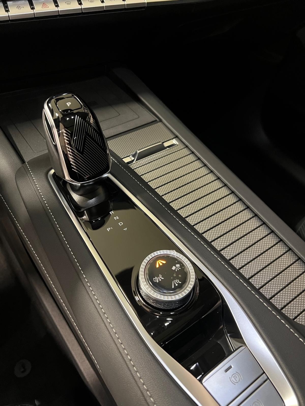 MG S9 1.5 TGDI PHEV Premium-image-10