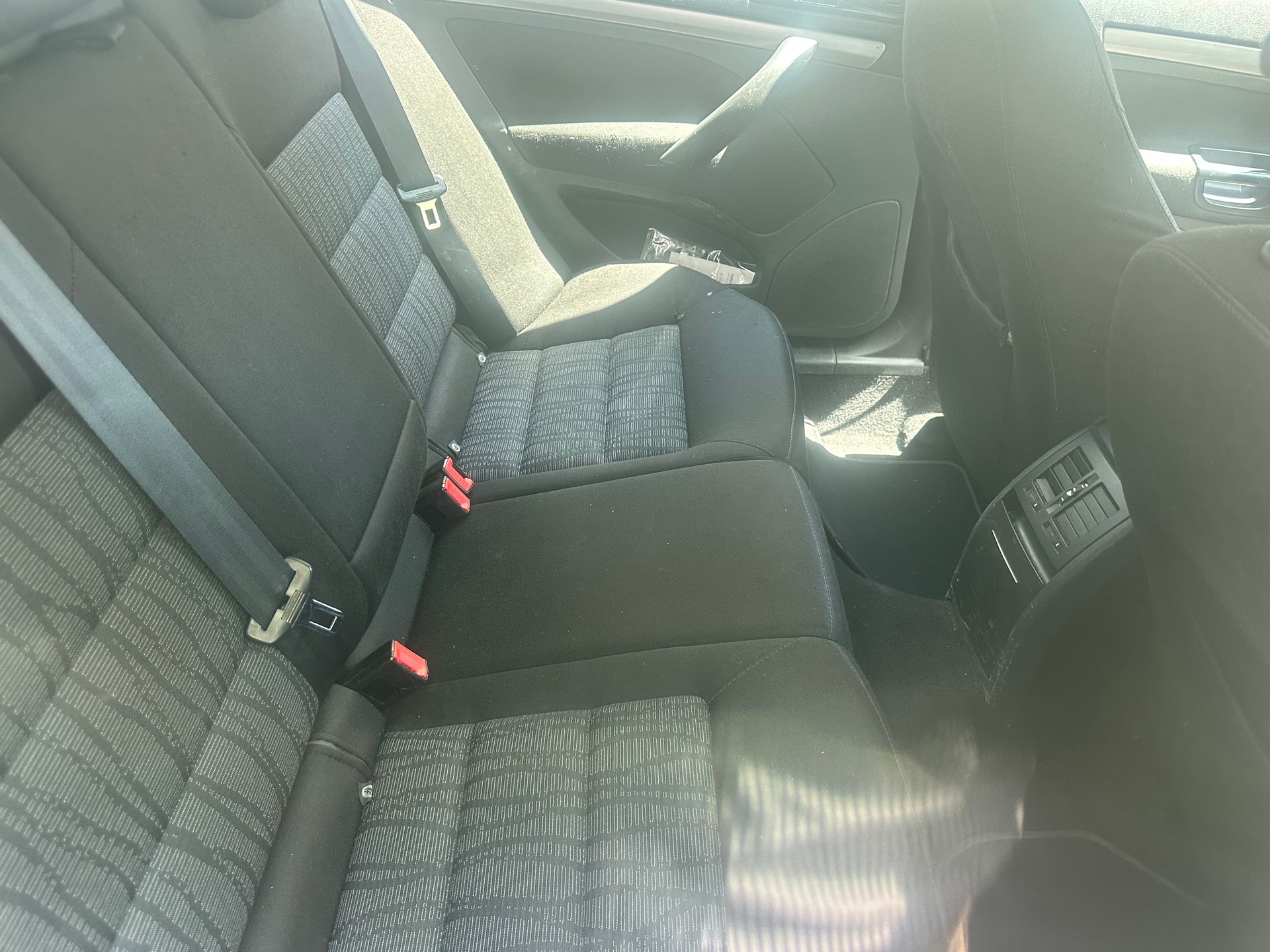 SKODA Octavia Combi 1.6 TDI Clever DSG-image-2