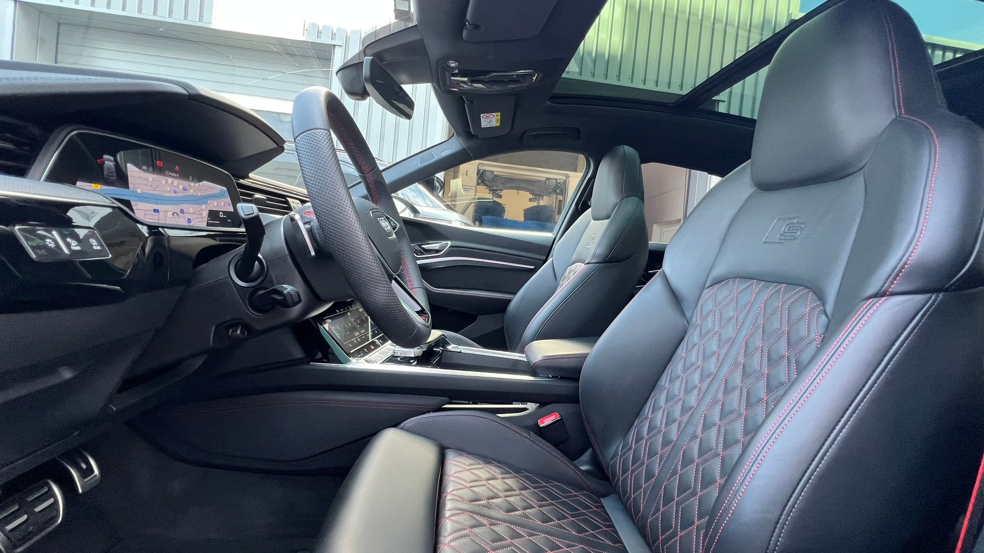AUDI Q8 SPORTBACK 55 E-TRON BLACK EDITION QUATTRO l 408 PS-image-23