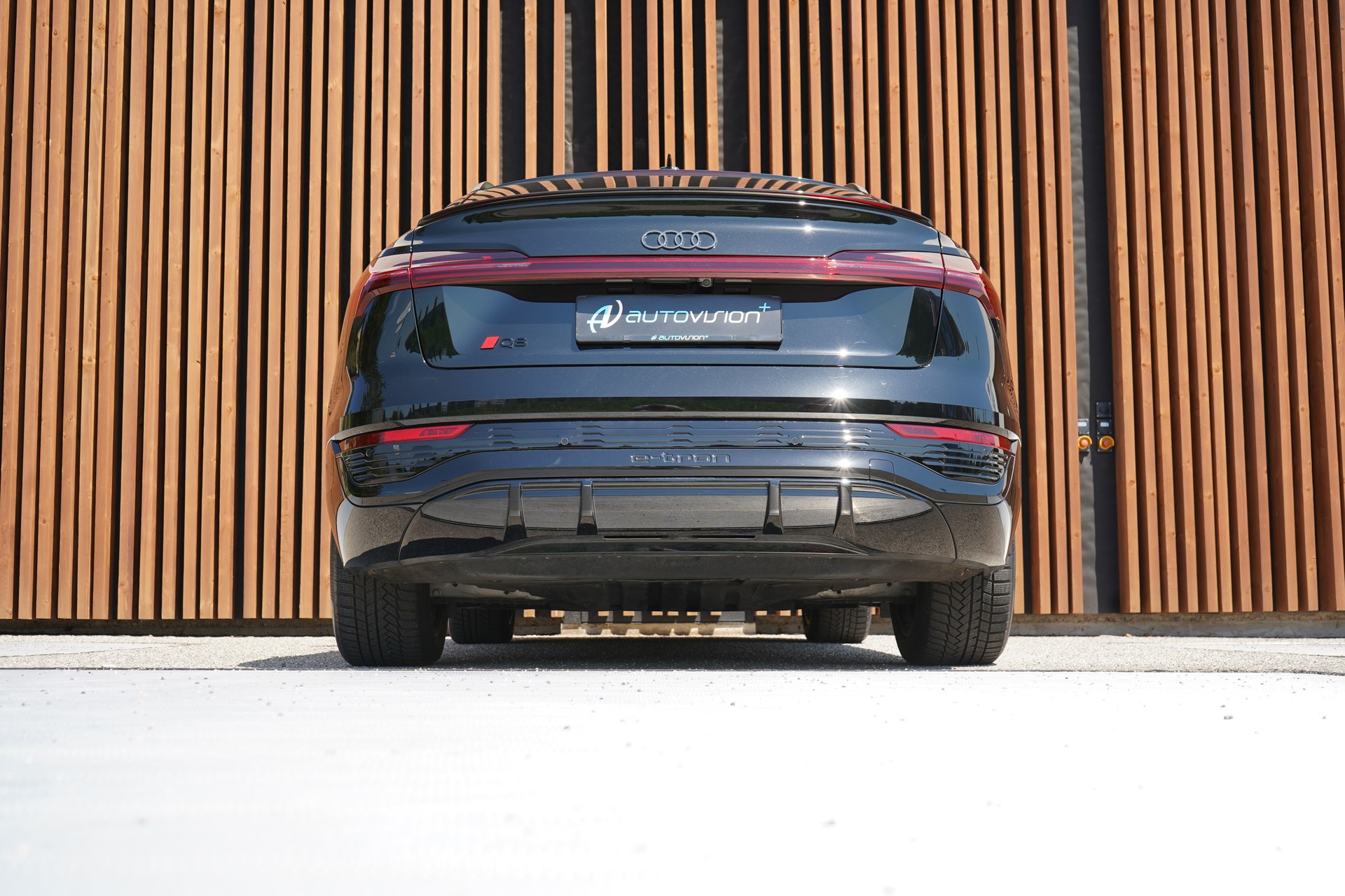 AUDI Q8 SPORTBACK 55 E-TRON BLACK EDITION QUATTRO l 408 PS-image-15