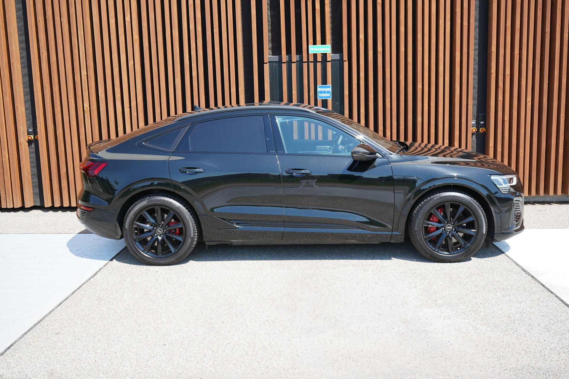 AUDI Q8 SPORTBACK 55 E-TRON BLACK EDITION QUATTRO l 408 PS-image-2