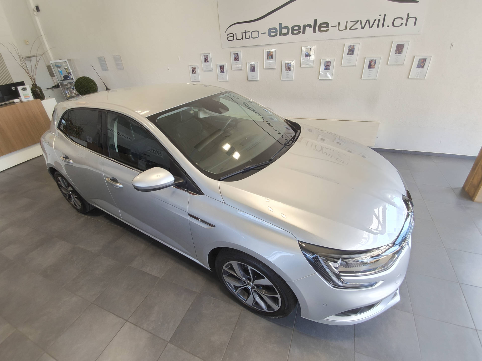 RENAULT Mégane 1.2 TCe 130 Bose-image-8