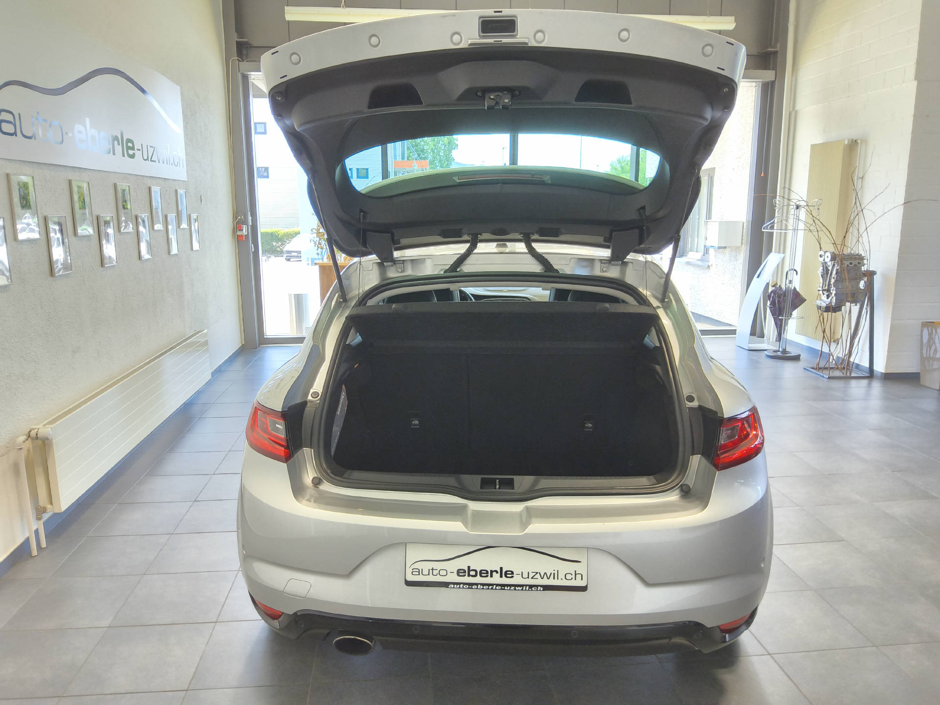 RENAULT Mégane 1.2 TCe 130 Bose-image-9