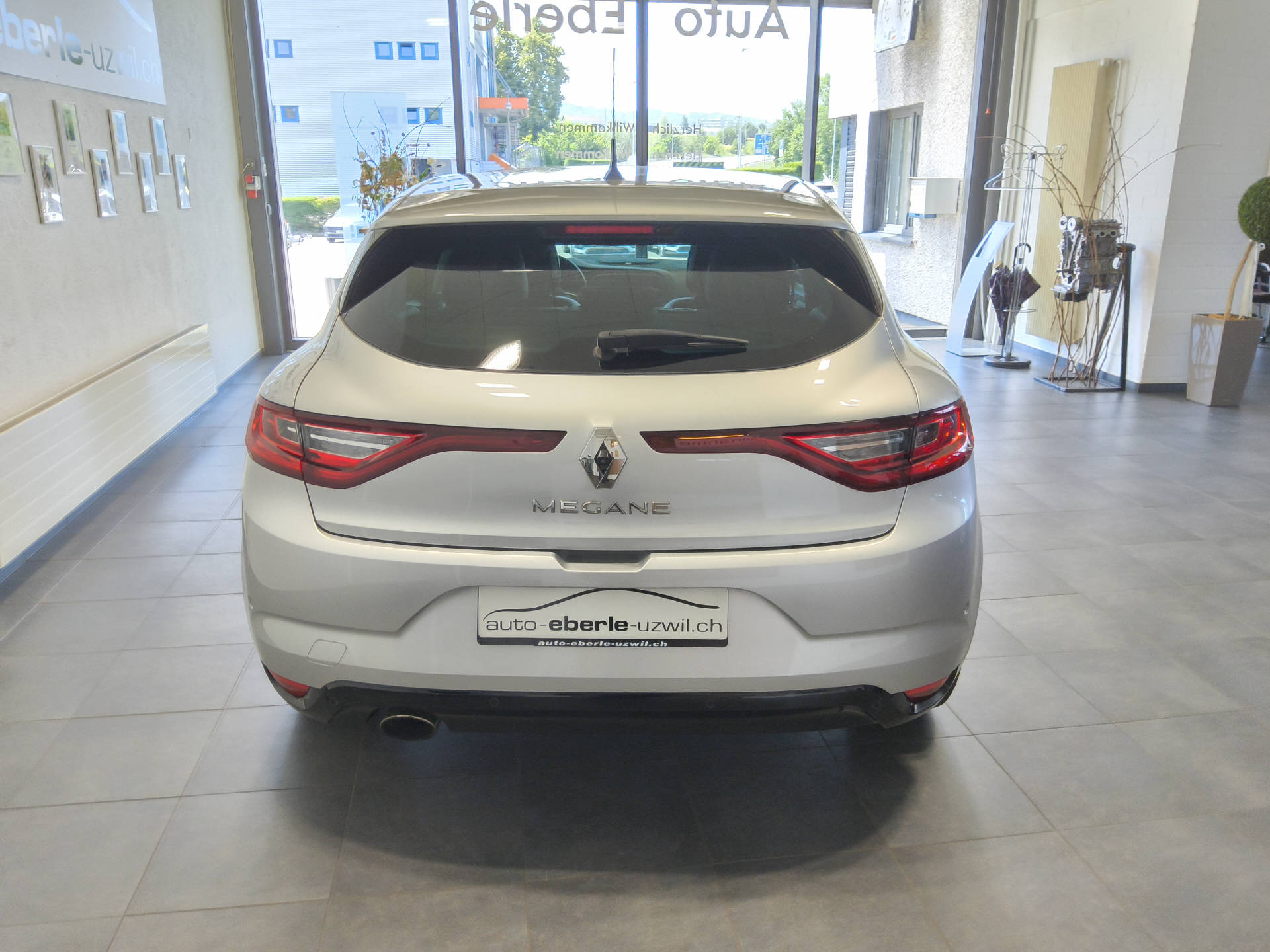 RENAULT Mégane 1.2 TCe 130 Bose-image-5