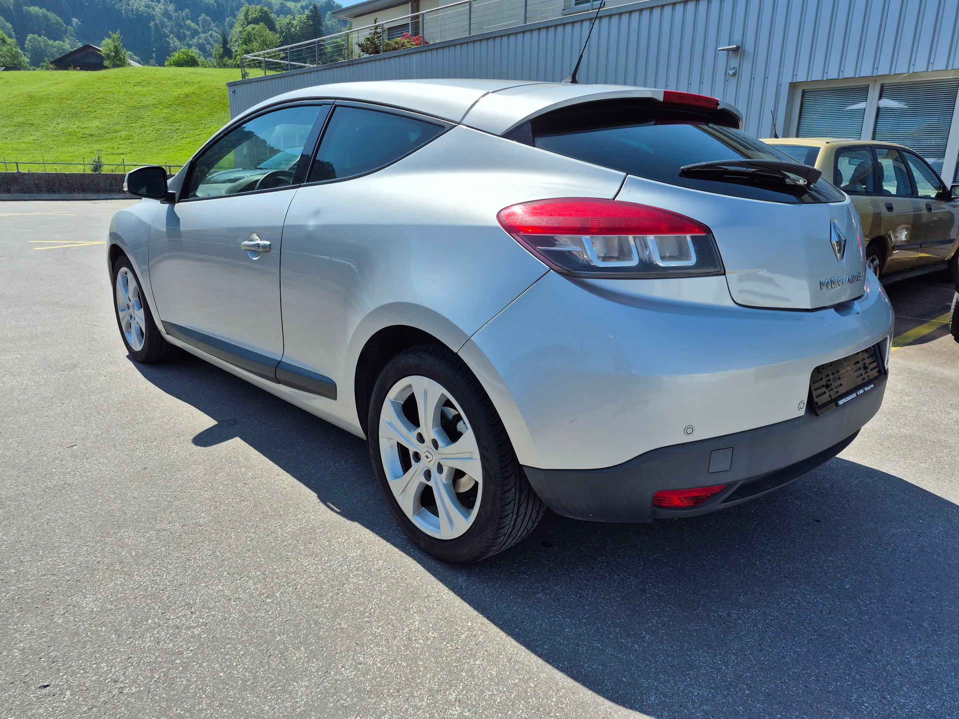 RENAULT Mégane Coupé 2.0 16V Turbo Dynamique-image-5