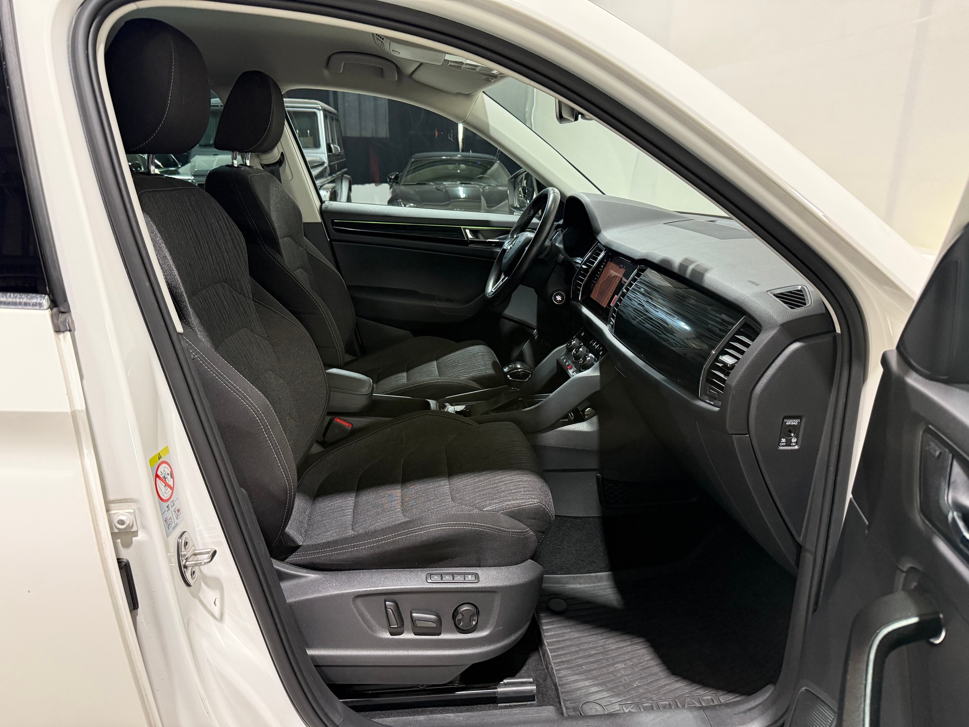 SKODA Kodiaq 2.0 TDI CR Style 4x4 DSG (7 Plätzer)-image-13