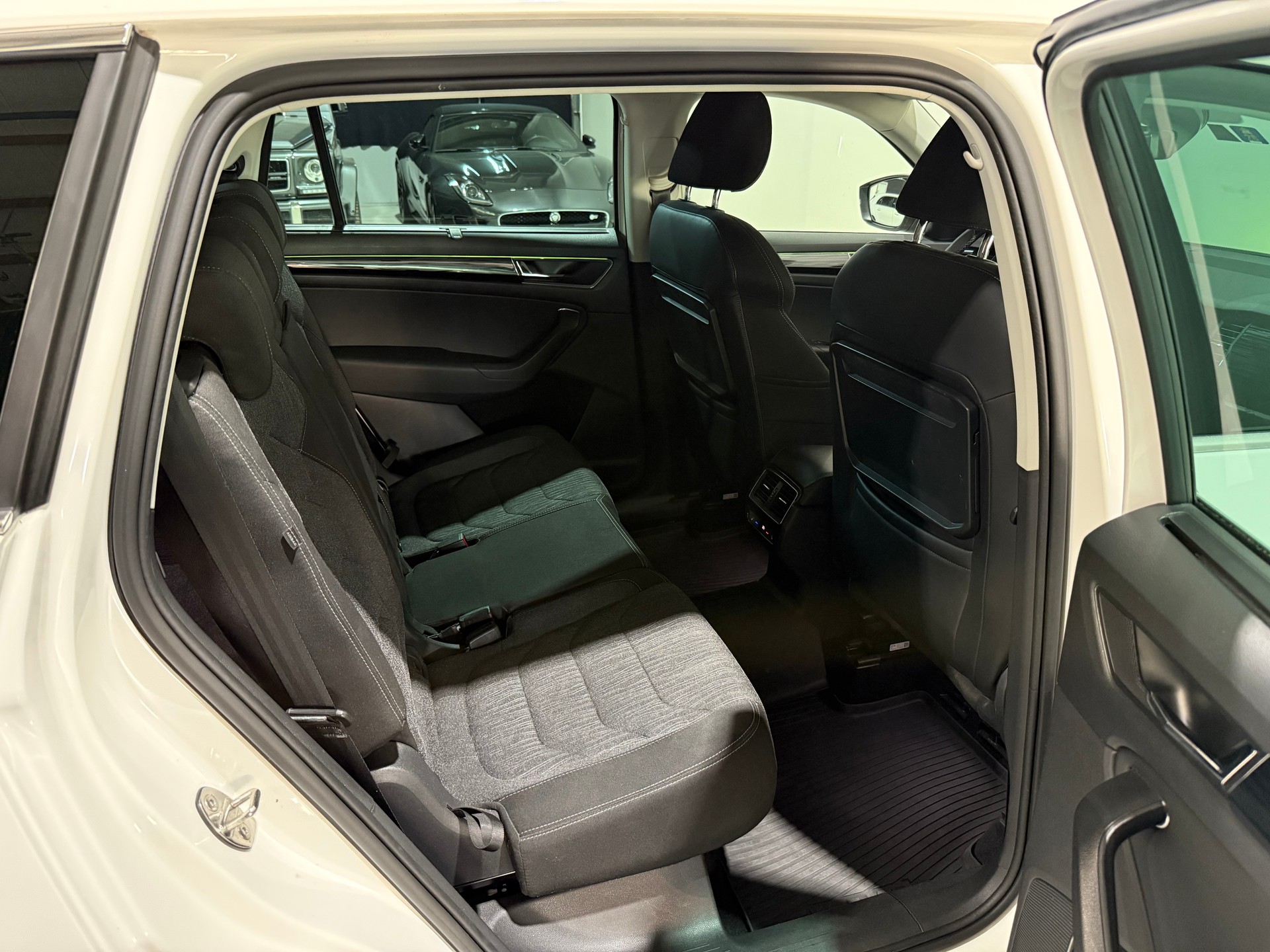 SKODA Kodiaq 2.0 TDI CR Style 4x4 DSG (7 Plätzer)-image-14