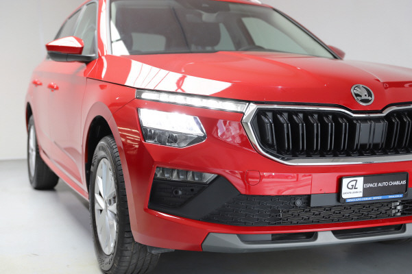 SKODA Kamiq 1.0 TSI Selection-showroom-element-1