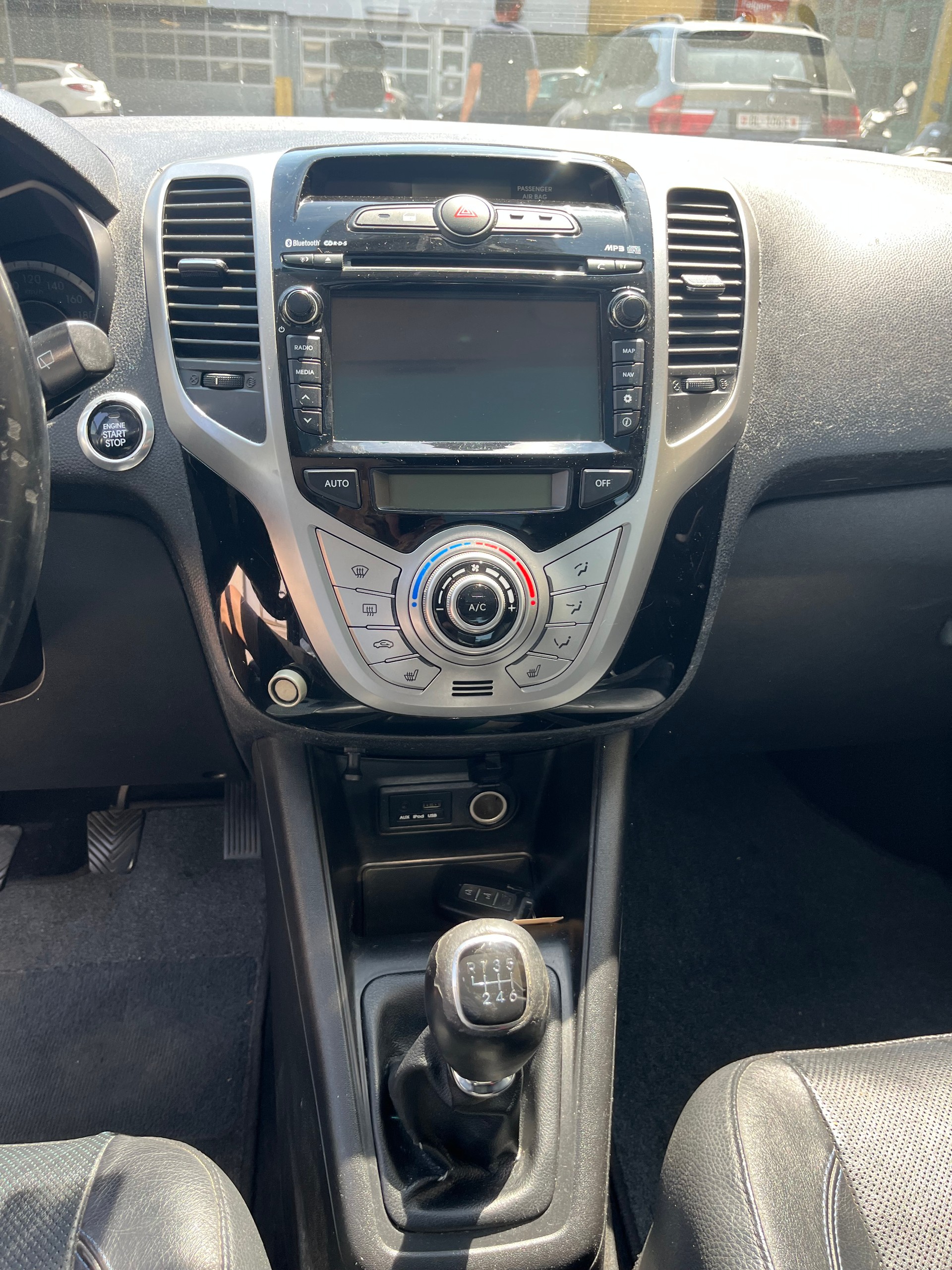HYUNDAI iX20 1.6 Style-image-7