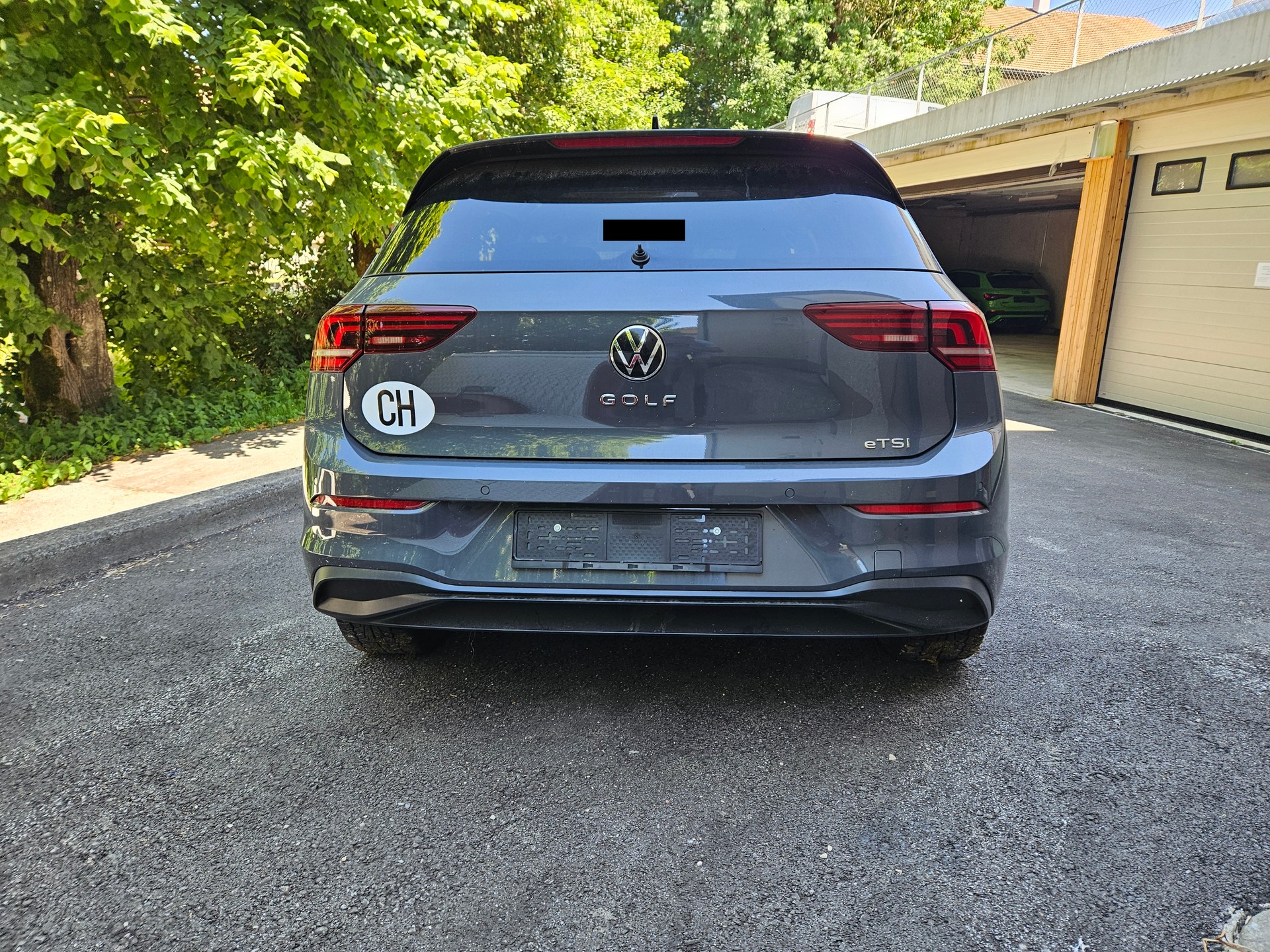 VW Golf 1.5 e TSI mHEV Life DSG beschadigt endommagé-image-0