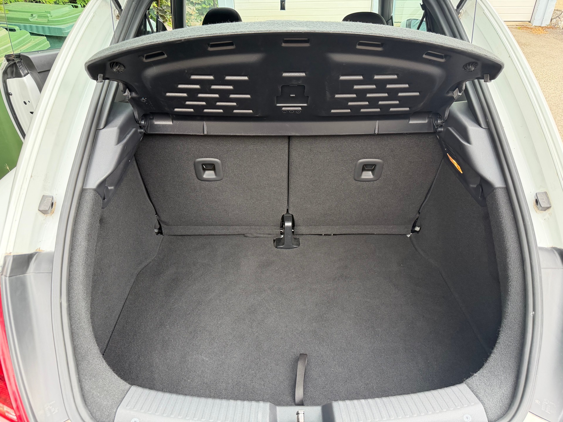 VW VW Beetle 1.2 TSI BlueMT - MFK 06.2026 / GRAND SERVICE EFFECTUÉ / AUCUN FRAIS-image-8