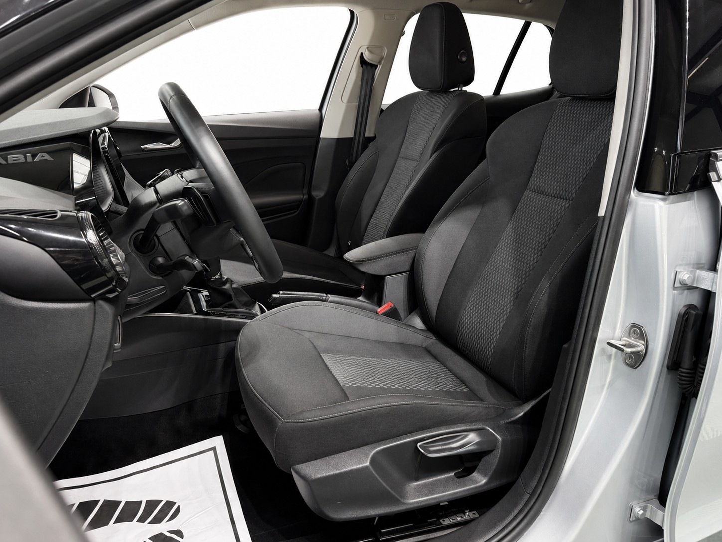SKODA Fabia 1.5 TSI Style DSG-image-10