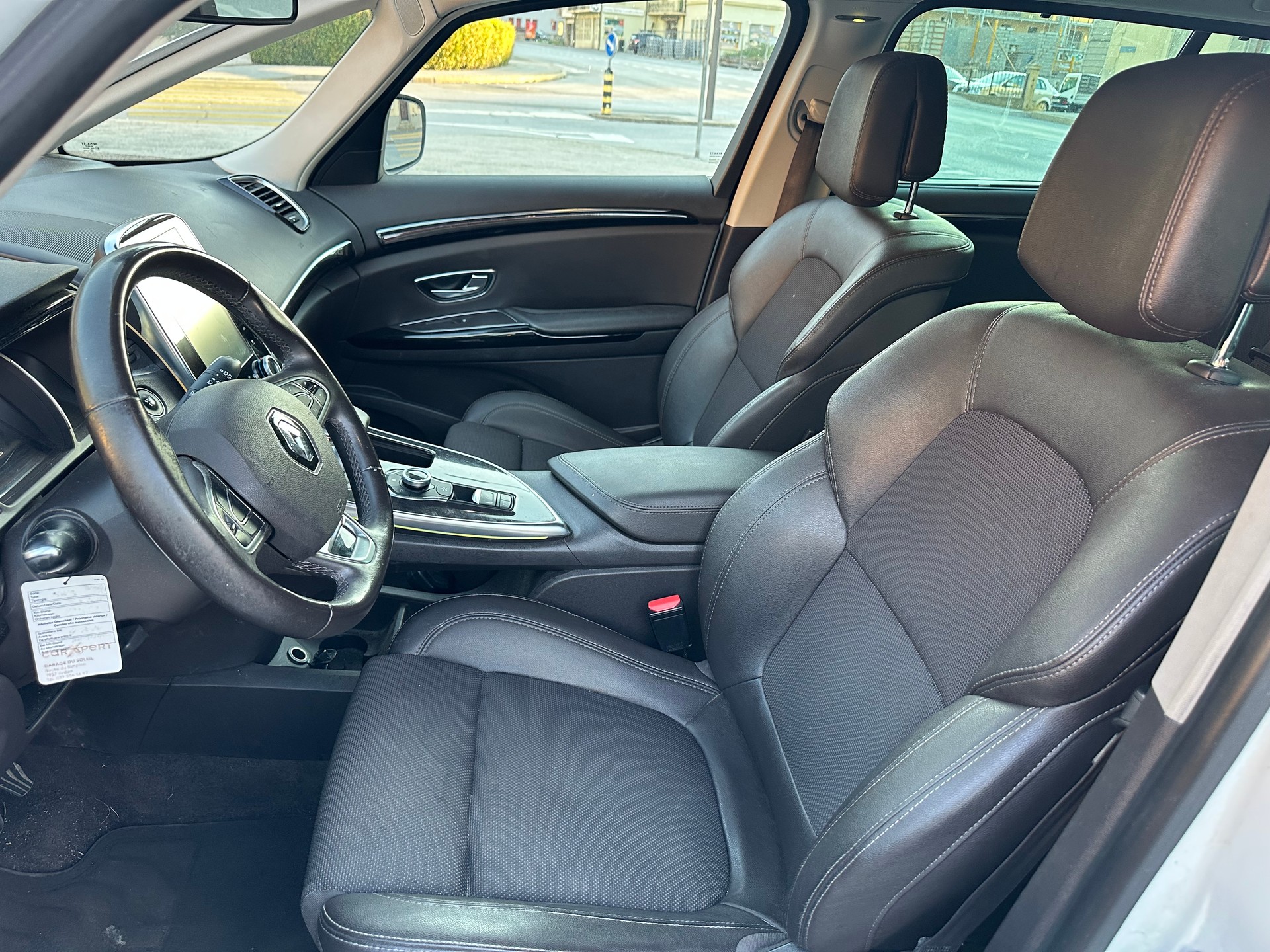 RENAULT Espace 1.6 dCi Intens EDC-image-7