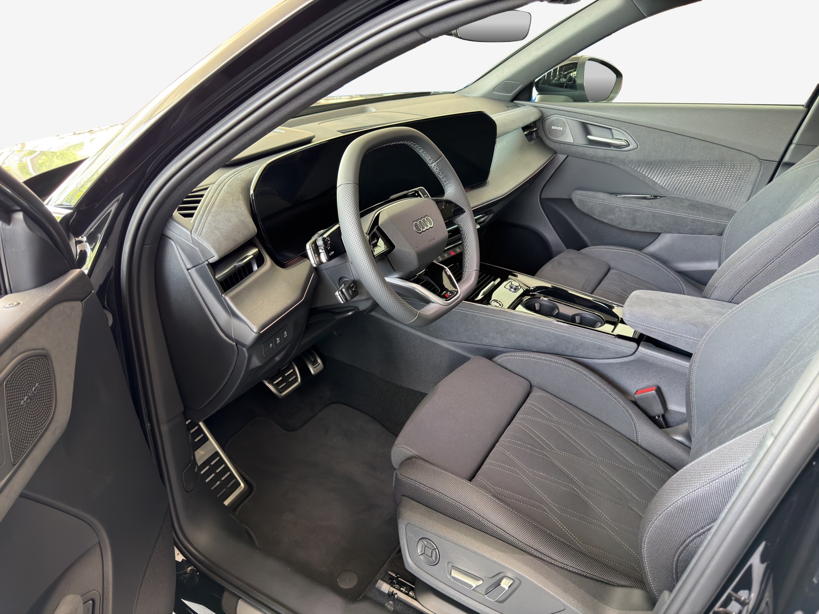 AUDI Q3 Sportback e-hybrid 200 kW S tronig-image-7
