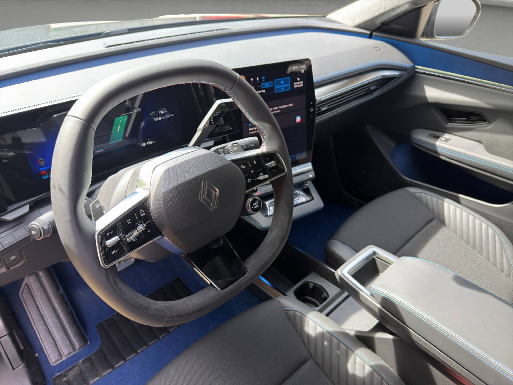 RENAULT Scénic E-Tech esprit Alpine-image-7