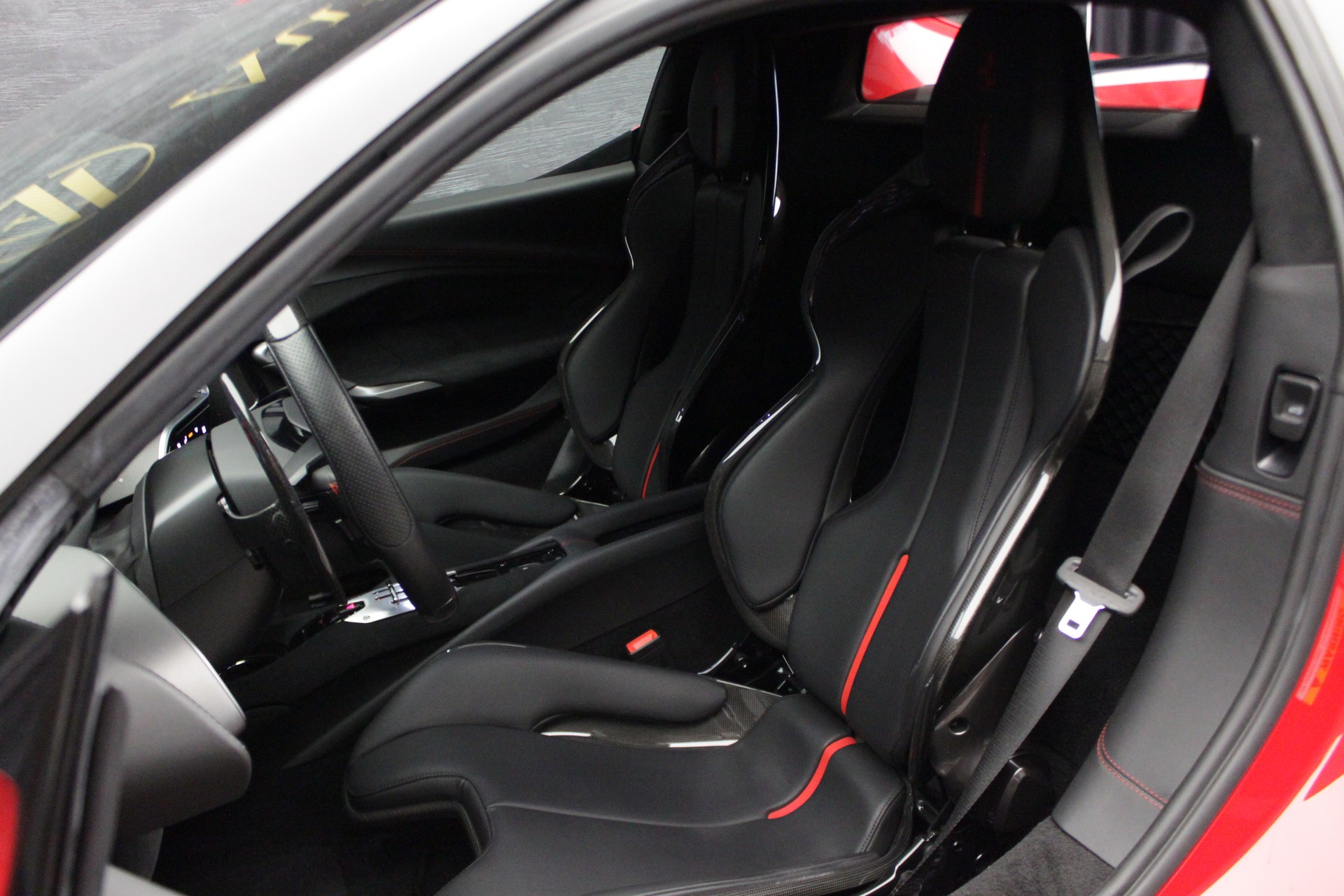 FERRARI 296 GTB-image-19