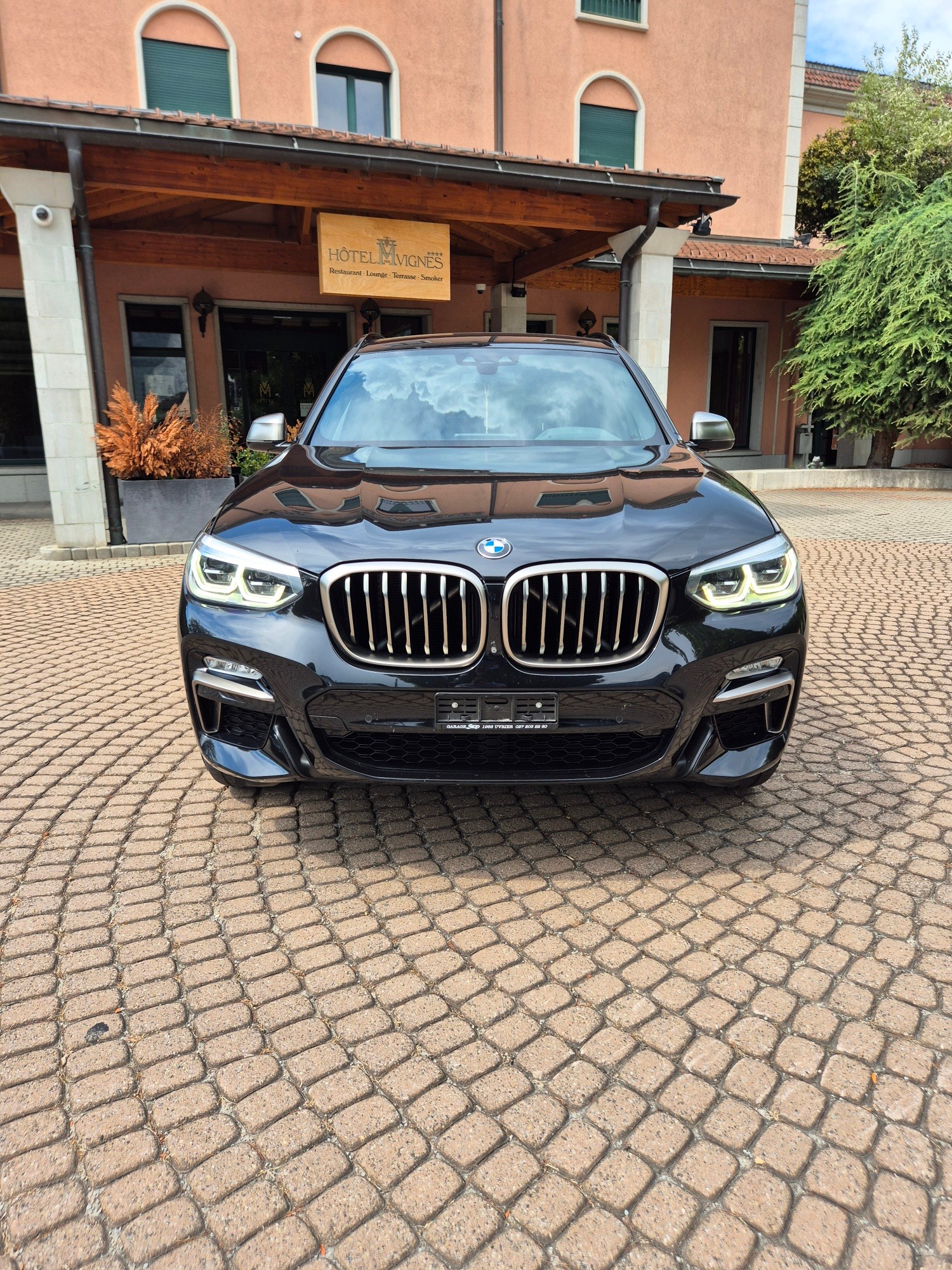 BMW X3 xDrive M40i-image-3