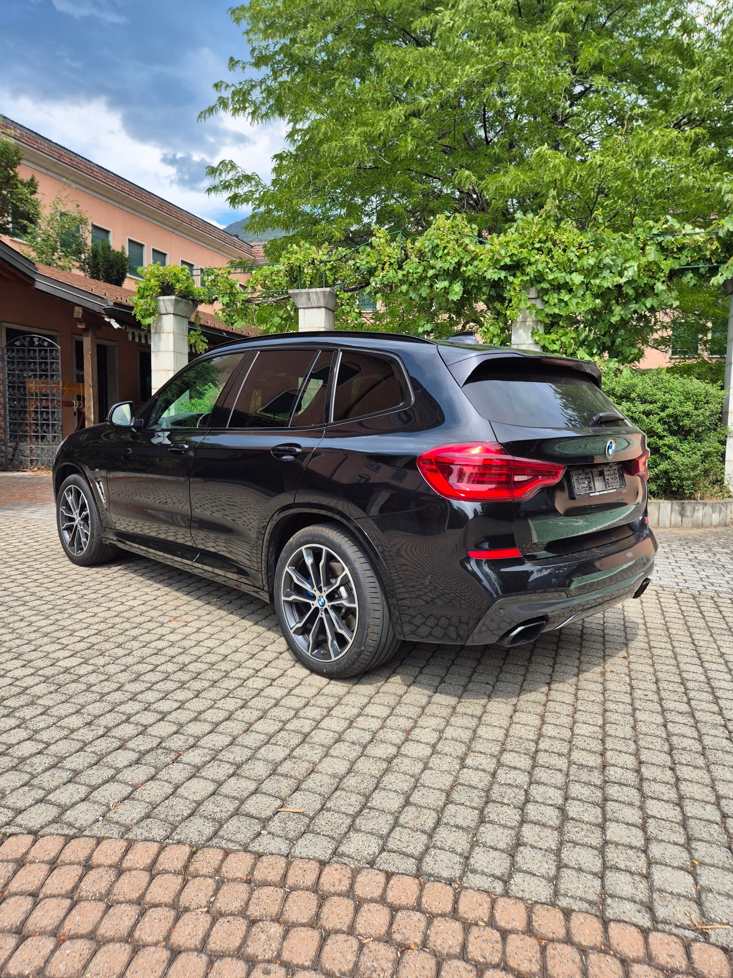 BMW X3 xDrive M40i-image-5