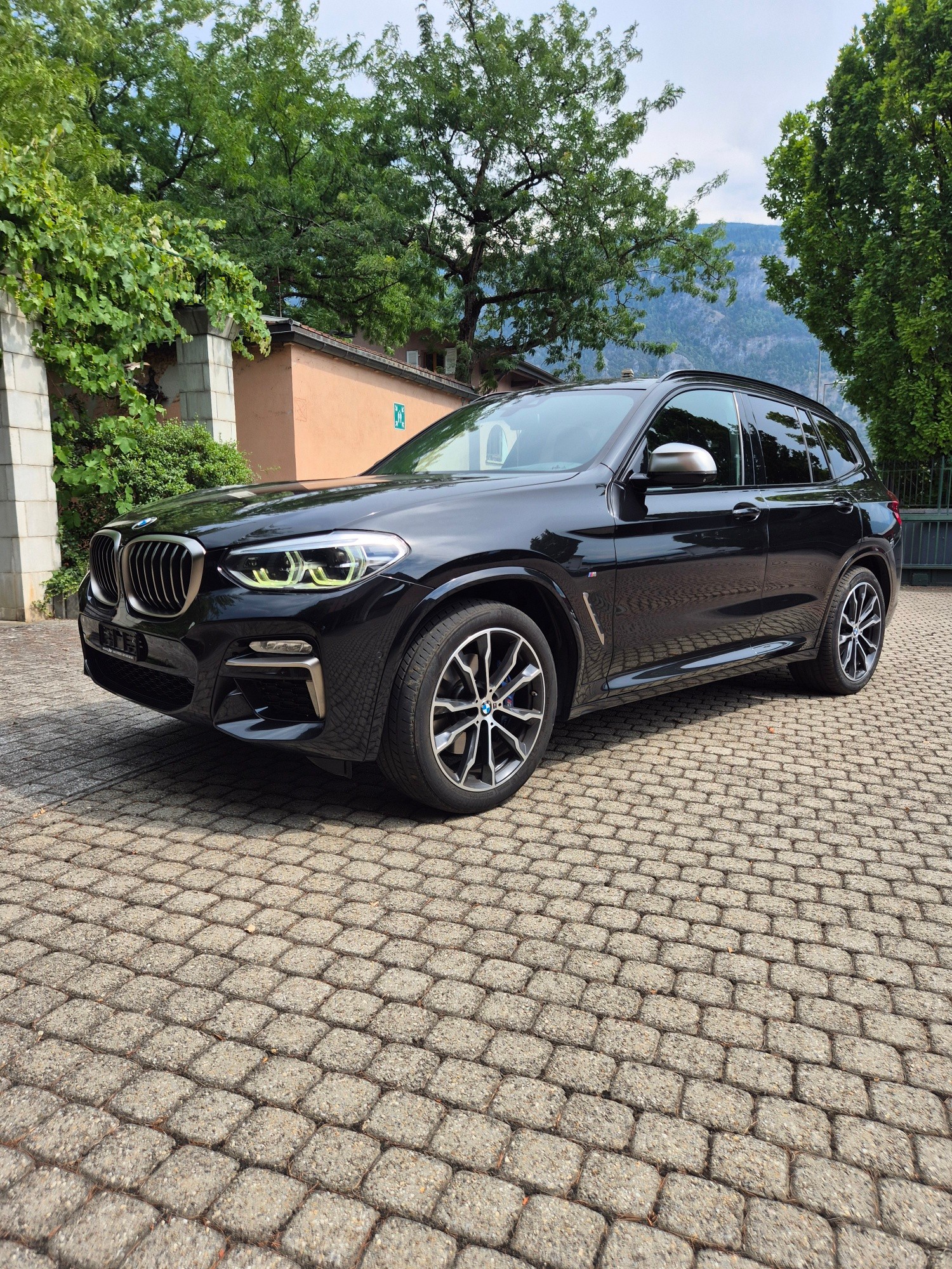 BMW X3 xDrive M40i-image-1