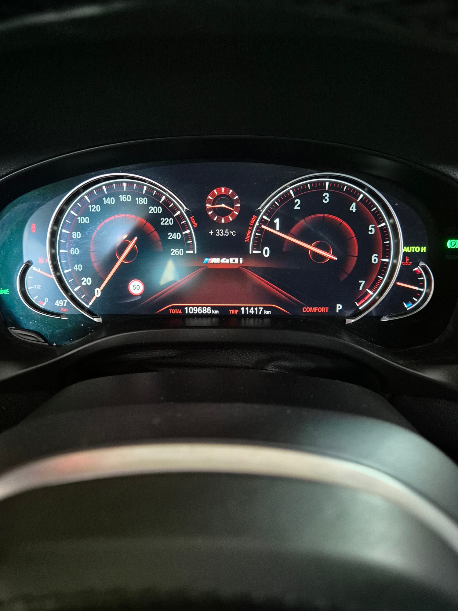 BMW X3 xDrive M40i-image-12
