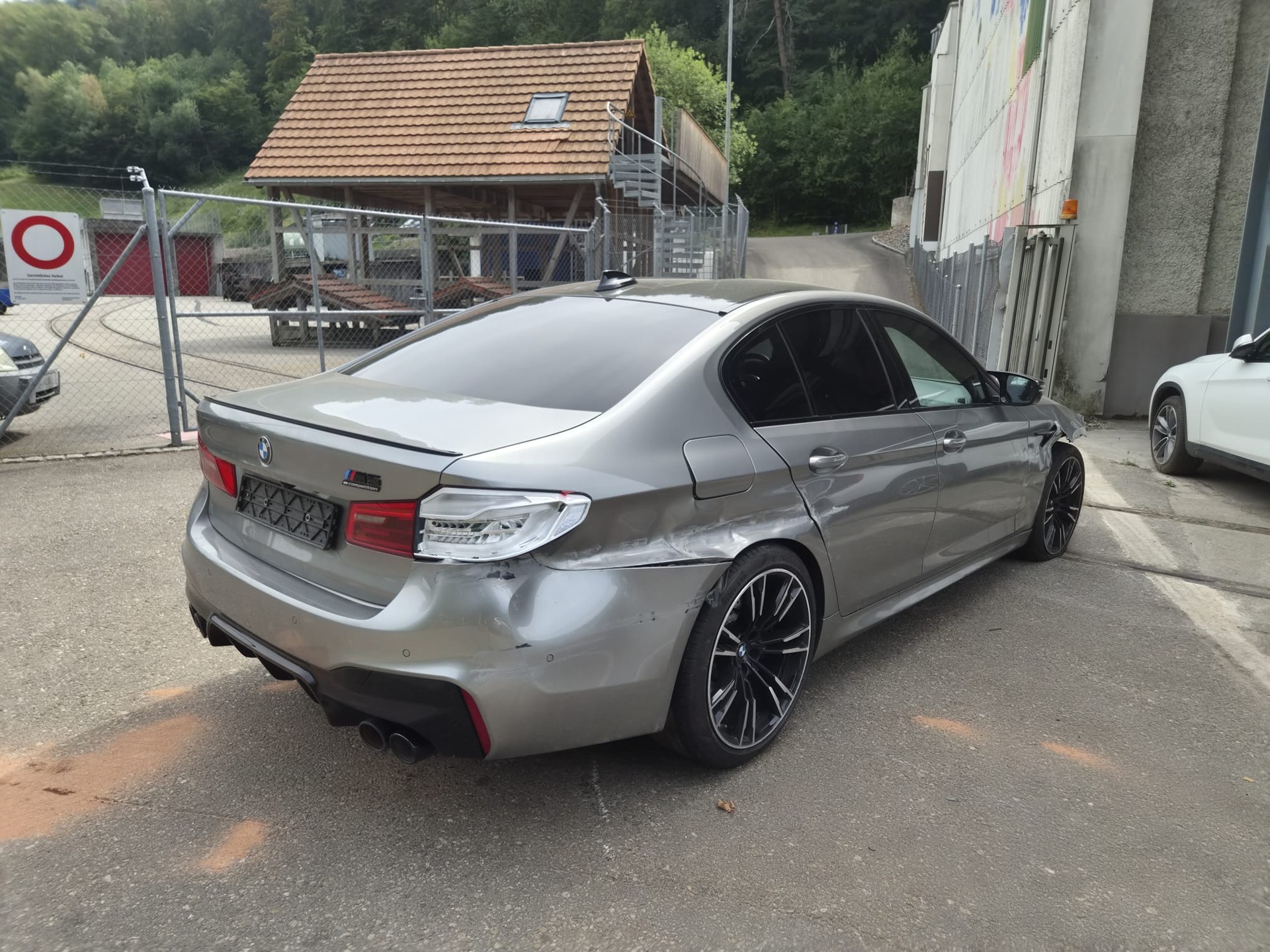 BMW M5 xDrive Competition Drivelogic-image-2