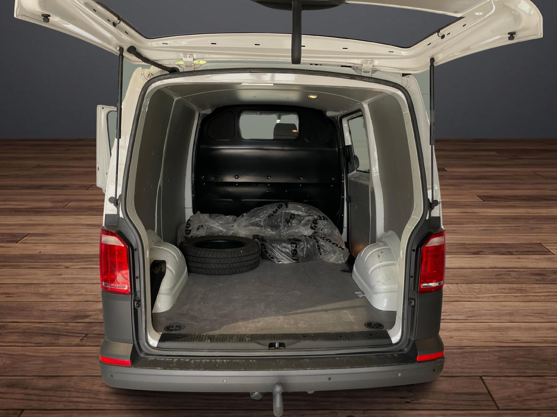 VW T6 Kaw. 3000 2.0 TDI 150 Entry-image-7