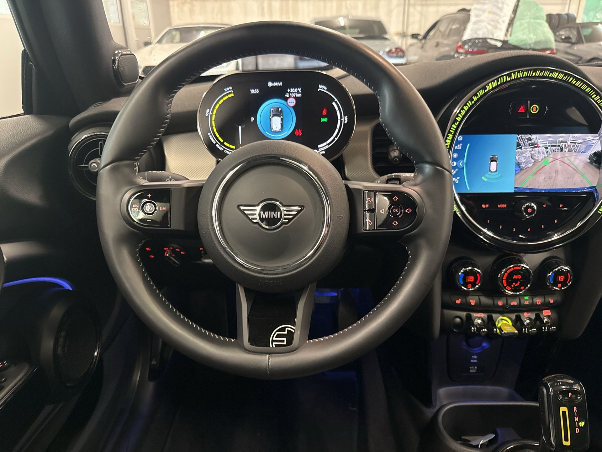 MINI Cooper SE-image-11