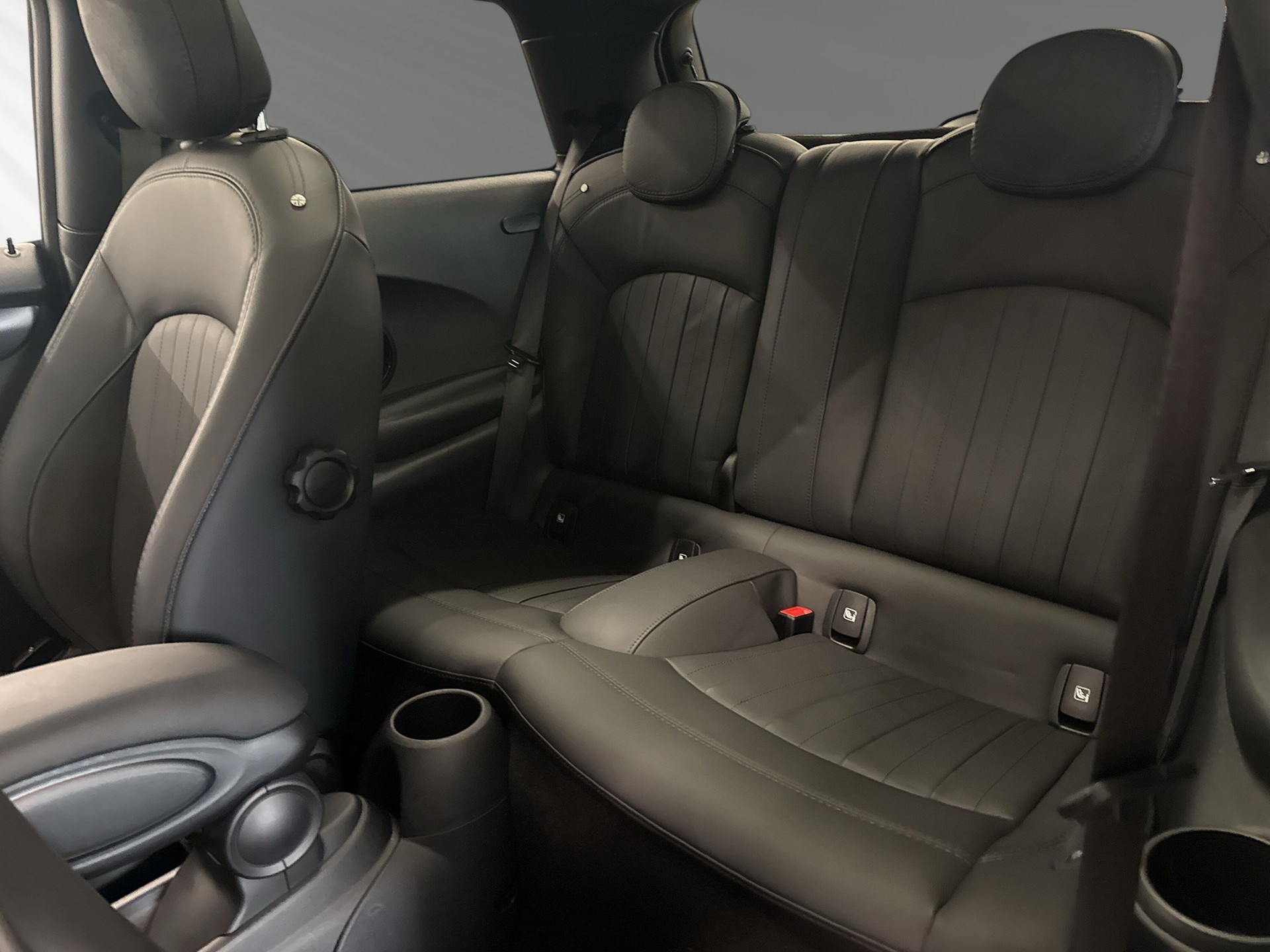 MINI Cooper SE-image-6