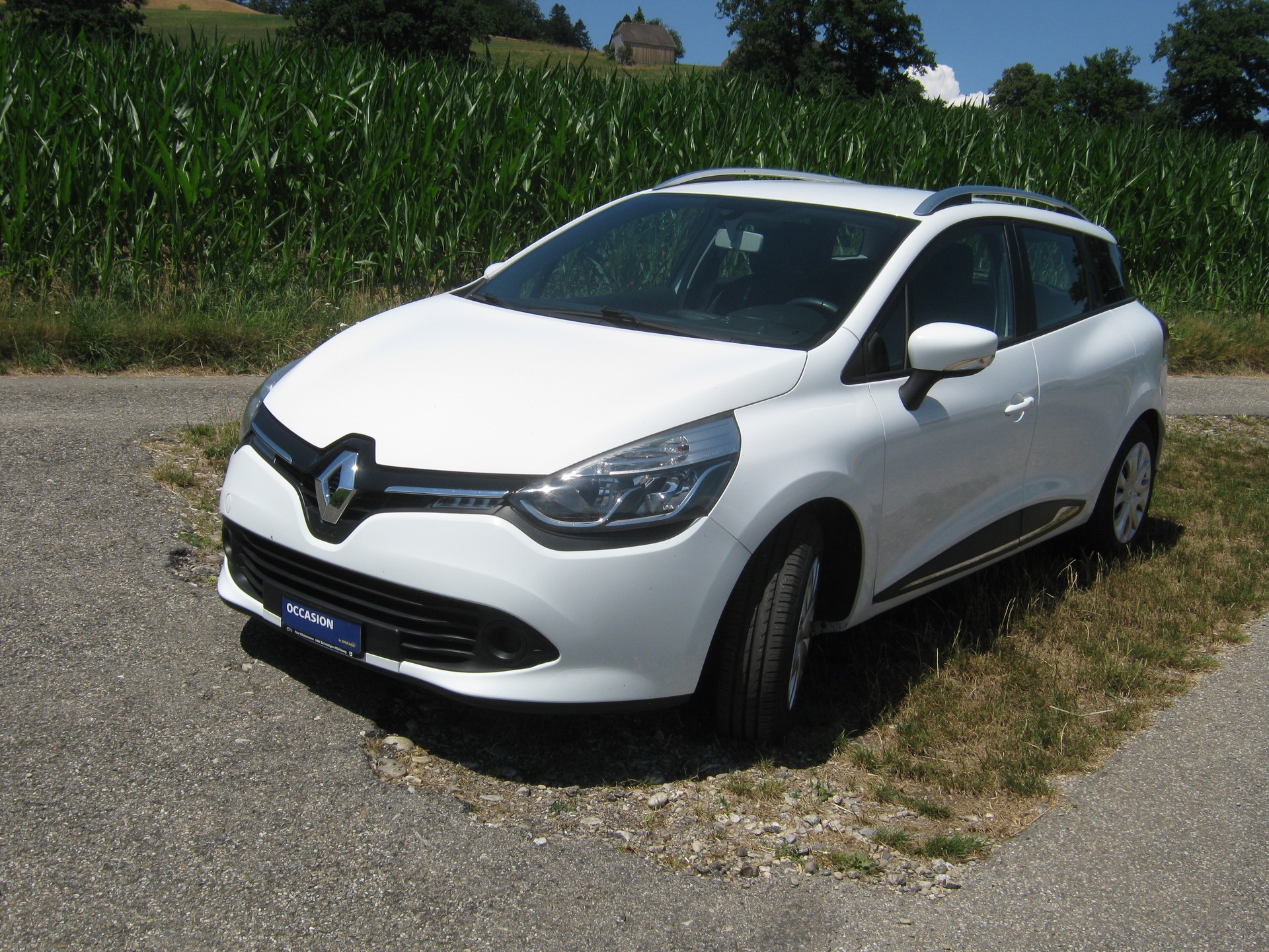 RENAULT Clio Grandtour 1.2 16V Authentique-image-2