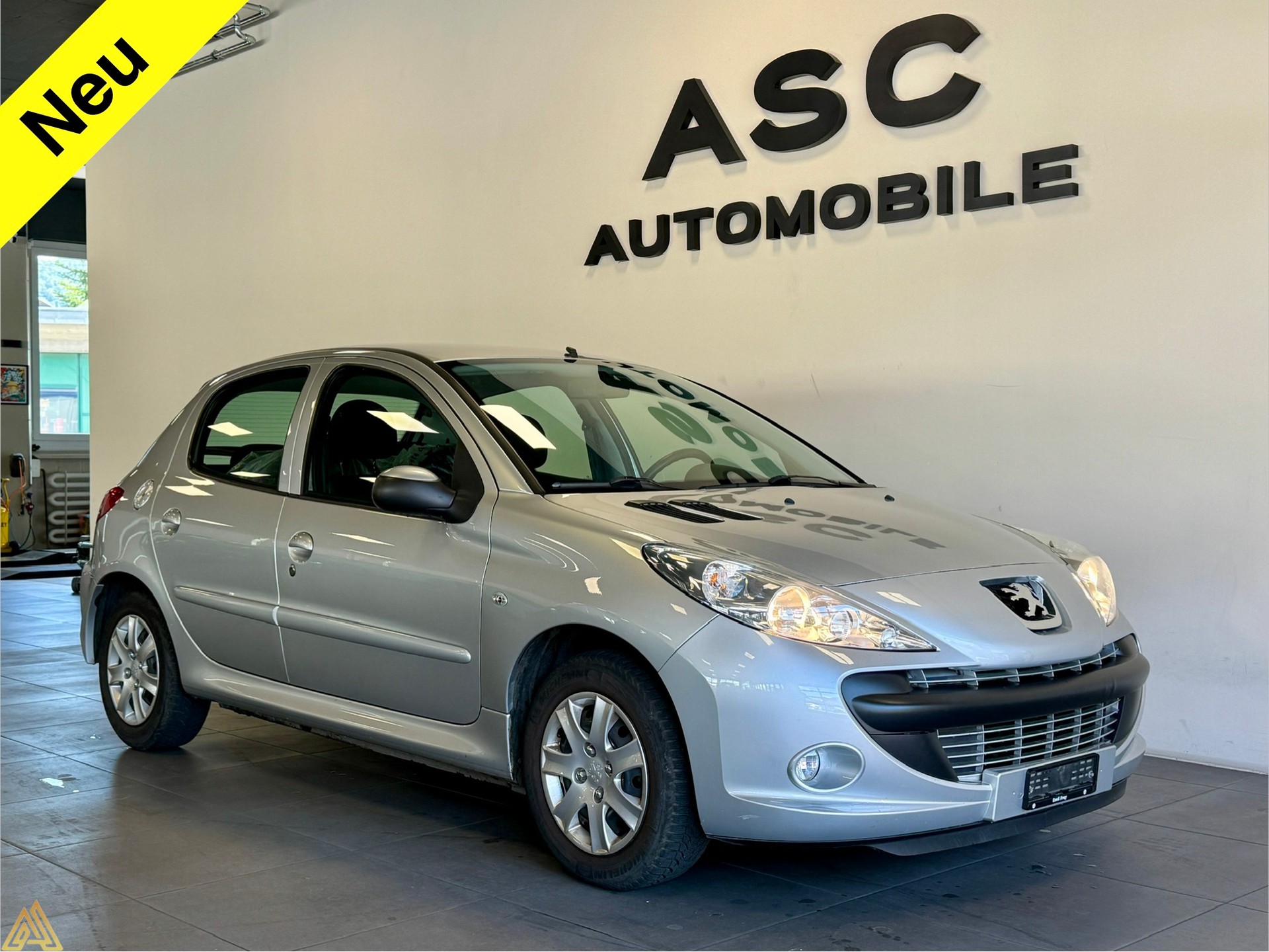 PEUGEOT 206+ 1.4 Trendy *Klima*-image-0