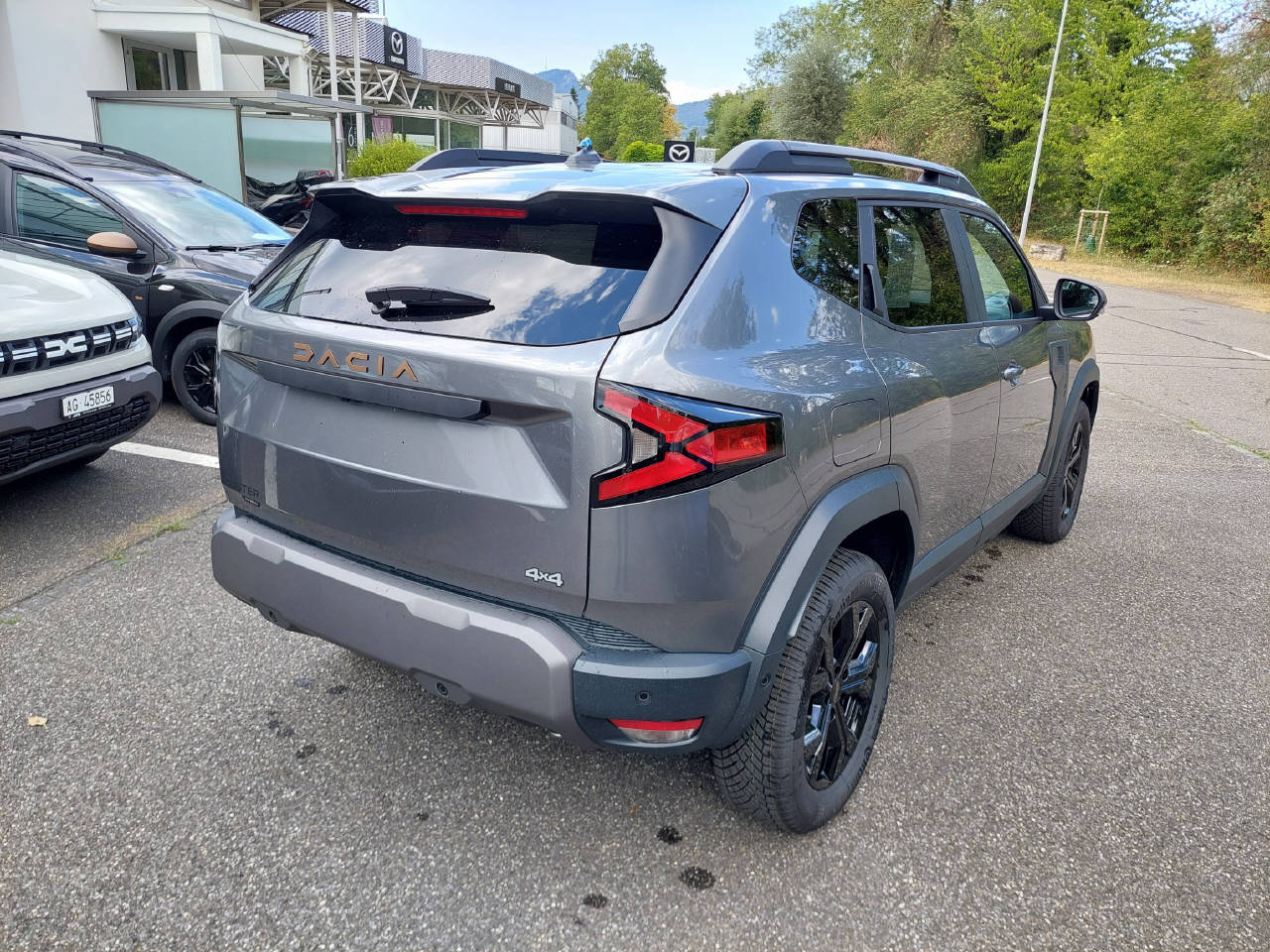 DACIA Duster 1.2 Hybrid Extreme 4WD-image-3