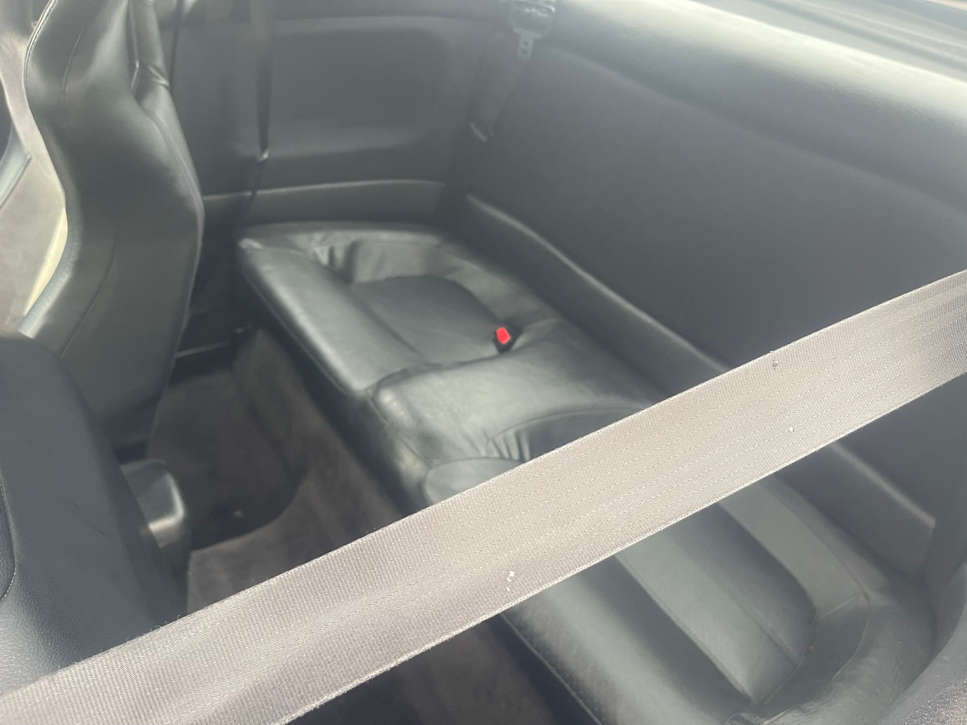 MAZDA MX-3 1.8i-24-image-7