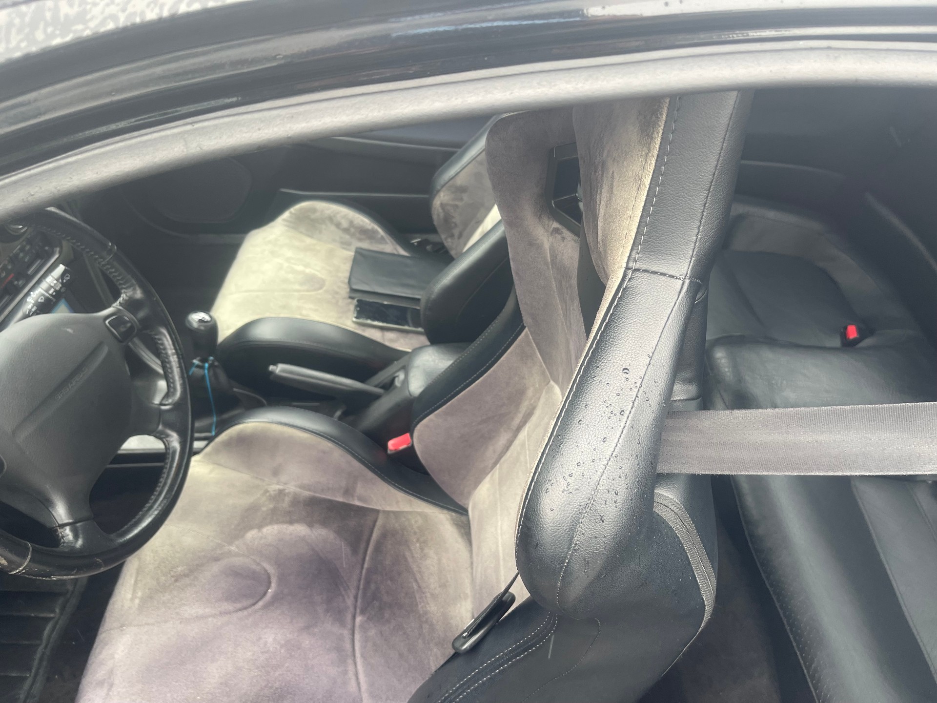 MAZDA MX-3 1.8i-24-image-8