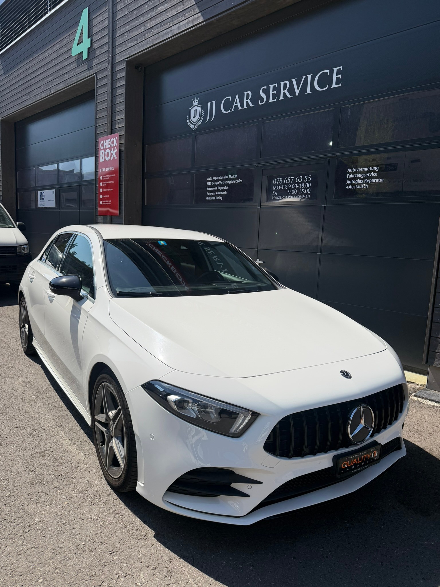 MERCEDES-BENZ AMG Line