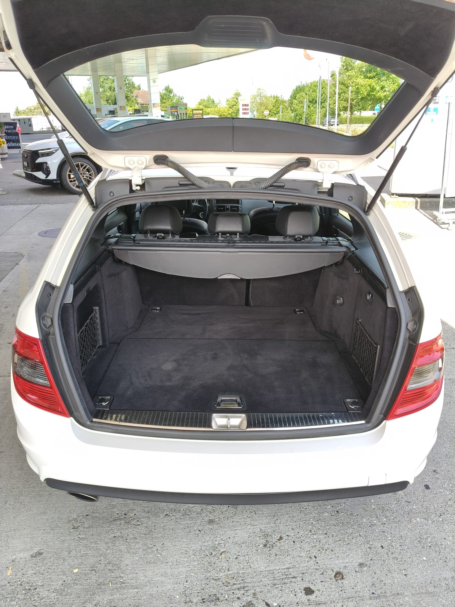 MERCEDES-BENZ C 180 Kompressor Avantgarde Automatic AMG Paket-image-10