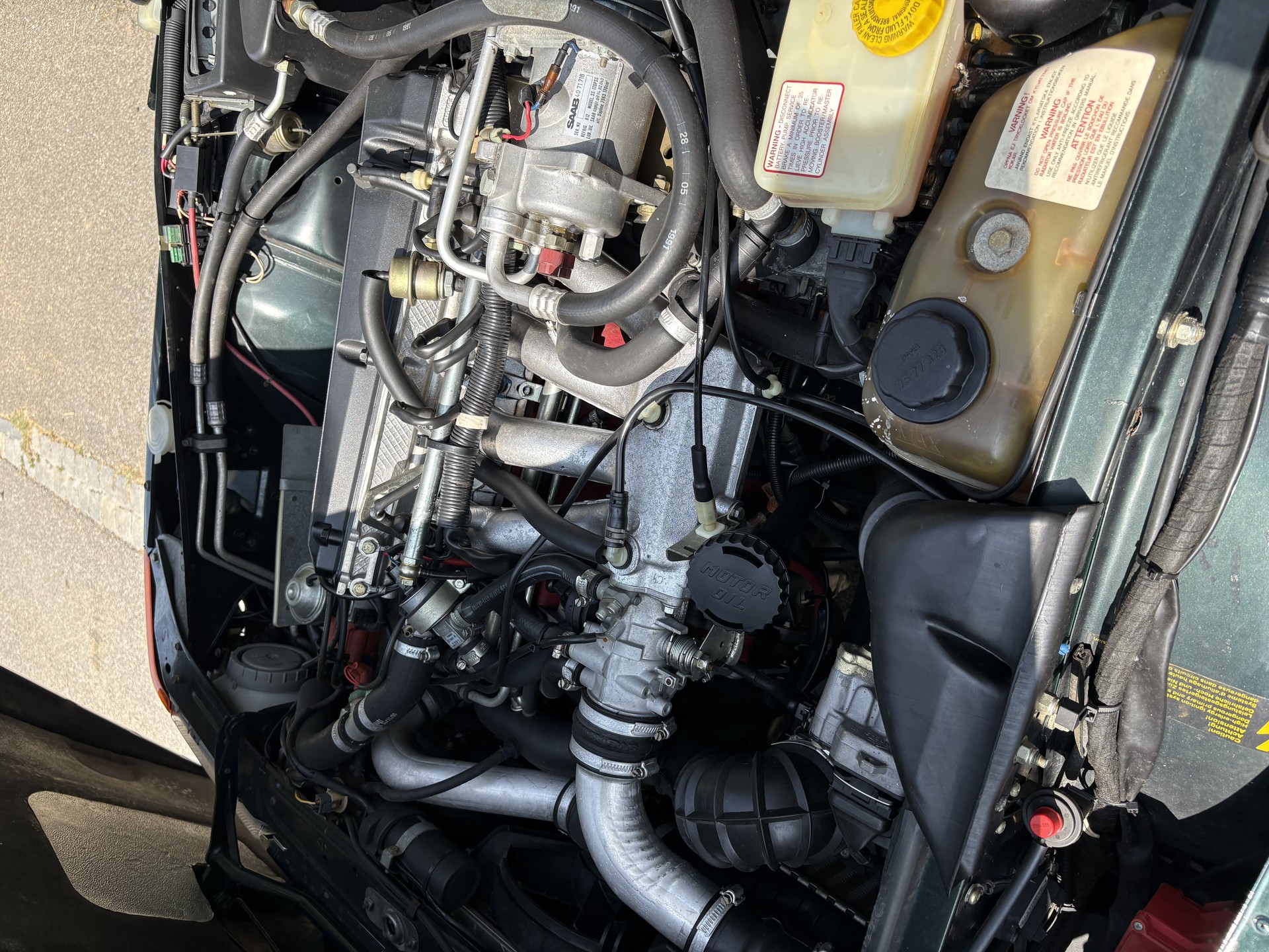 SAAB 2.0-16 Turbo SE-image-8