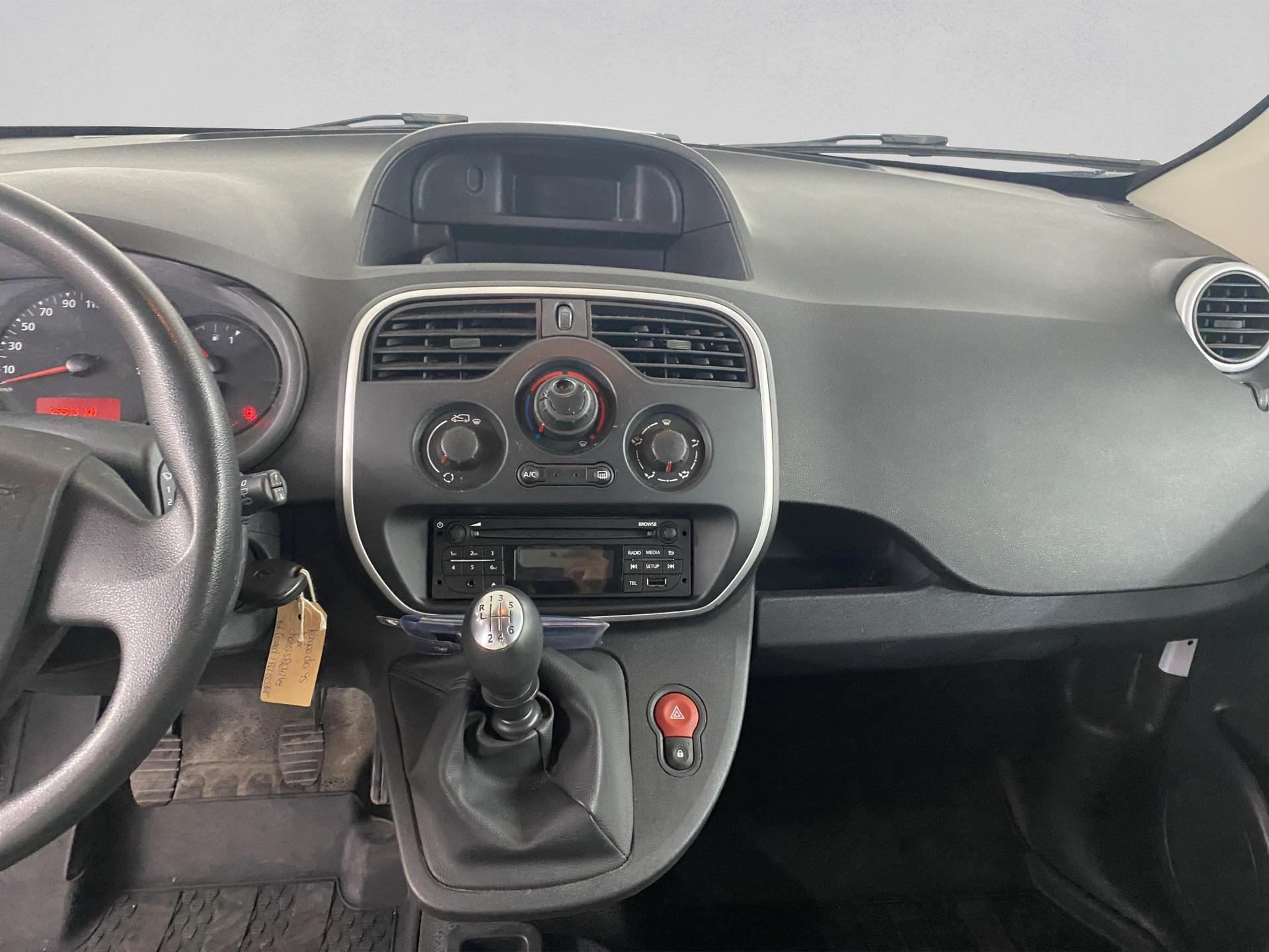 RENAULT Kangoo Medium dCi 95 ENERGY Business-image-16