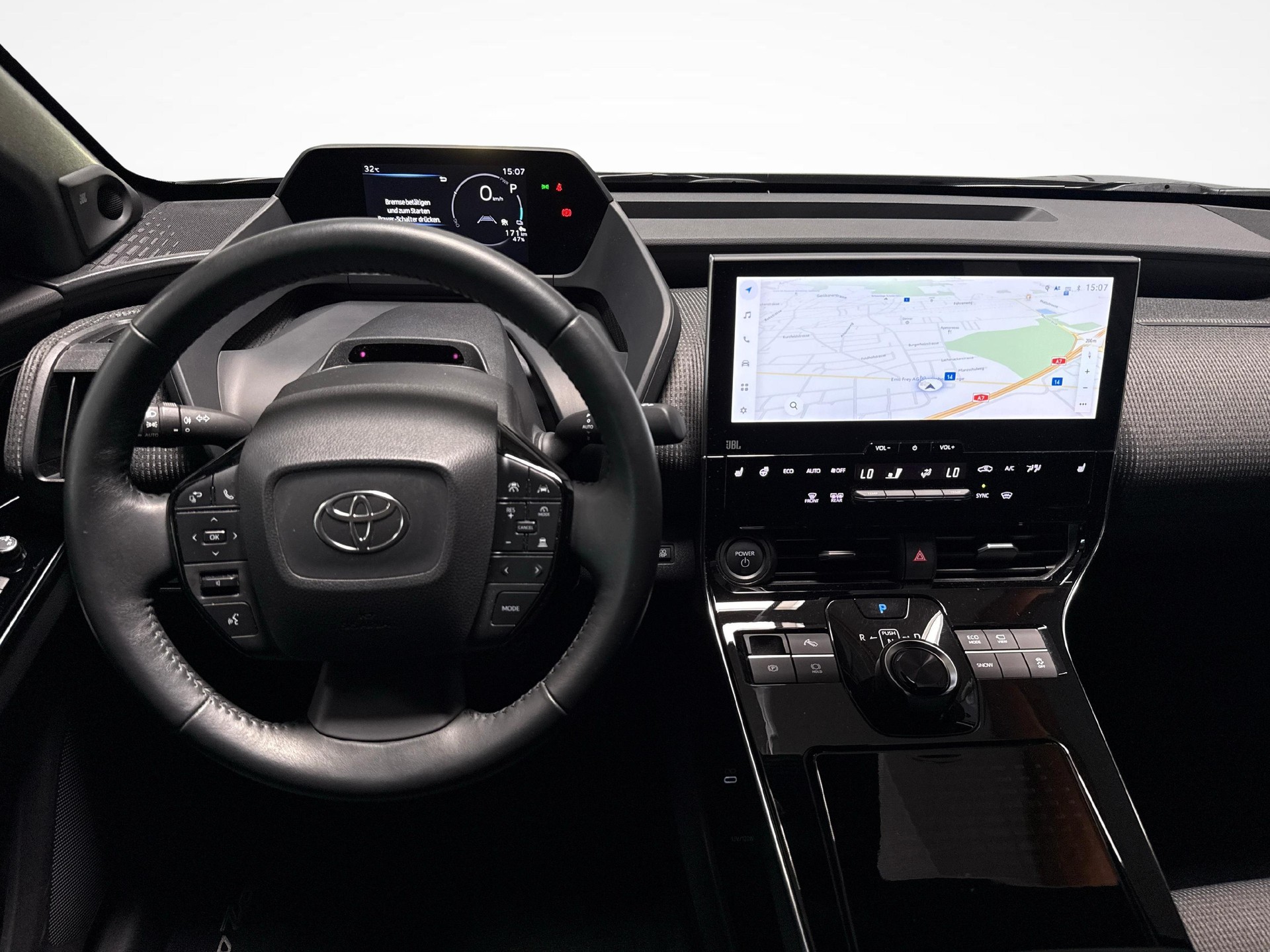 TOYOTA bZ4X Style-image-8